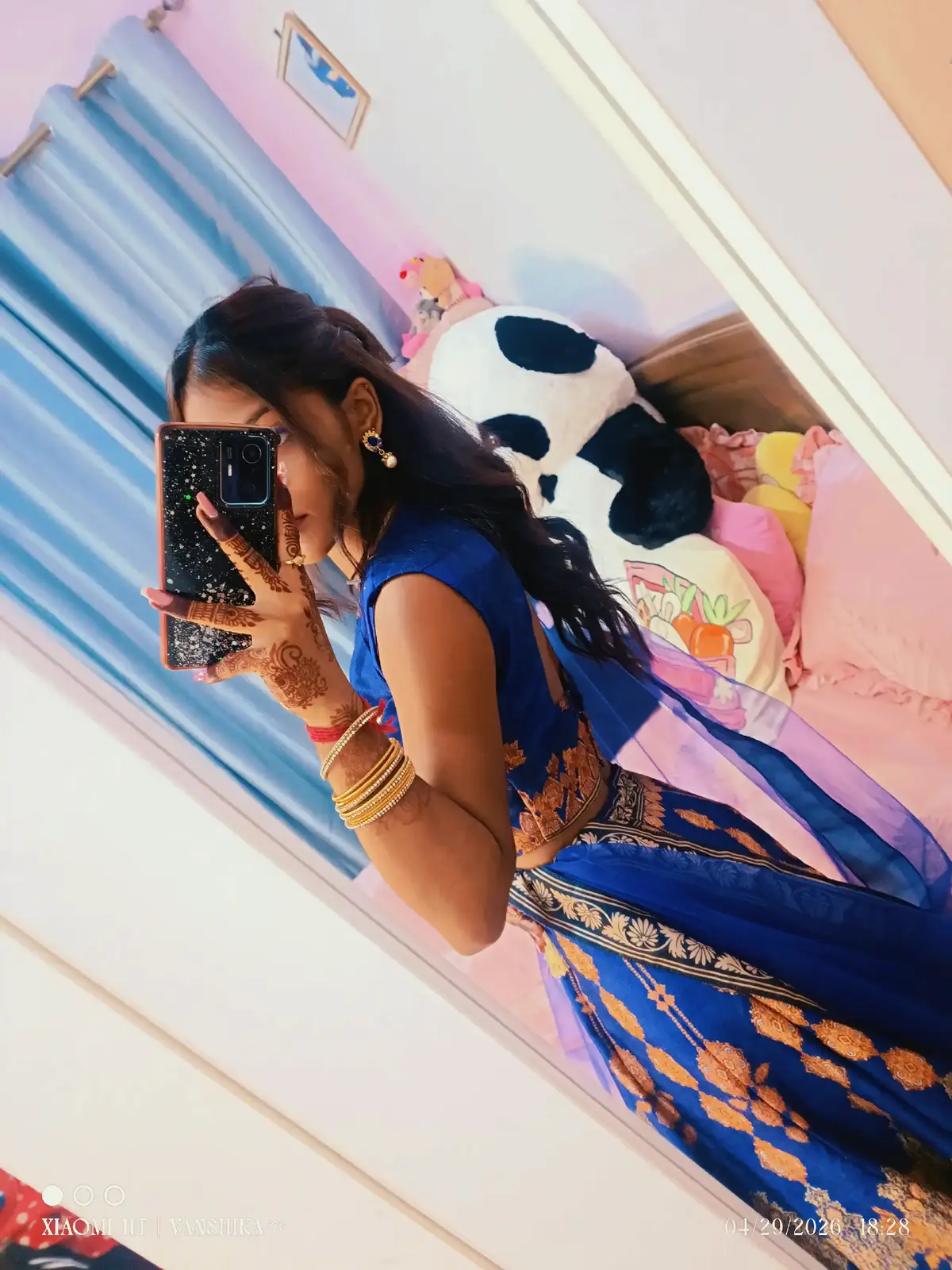 @vanshika𓍼❤️