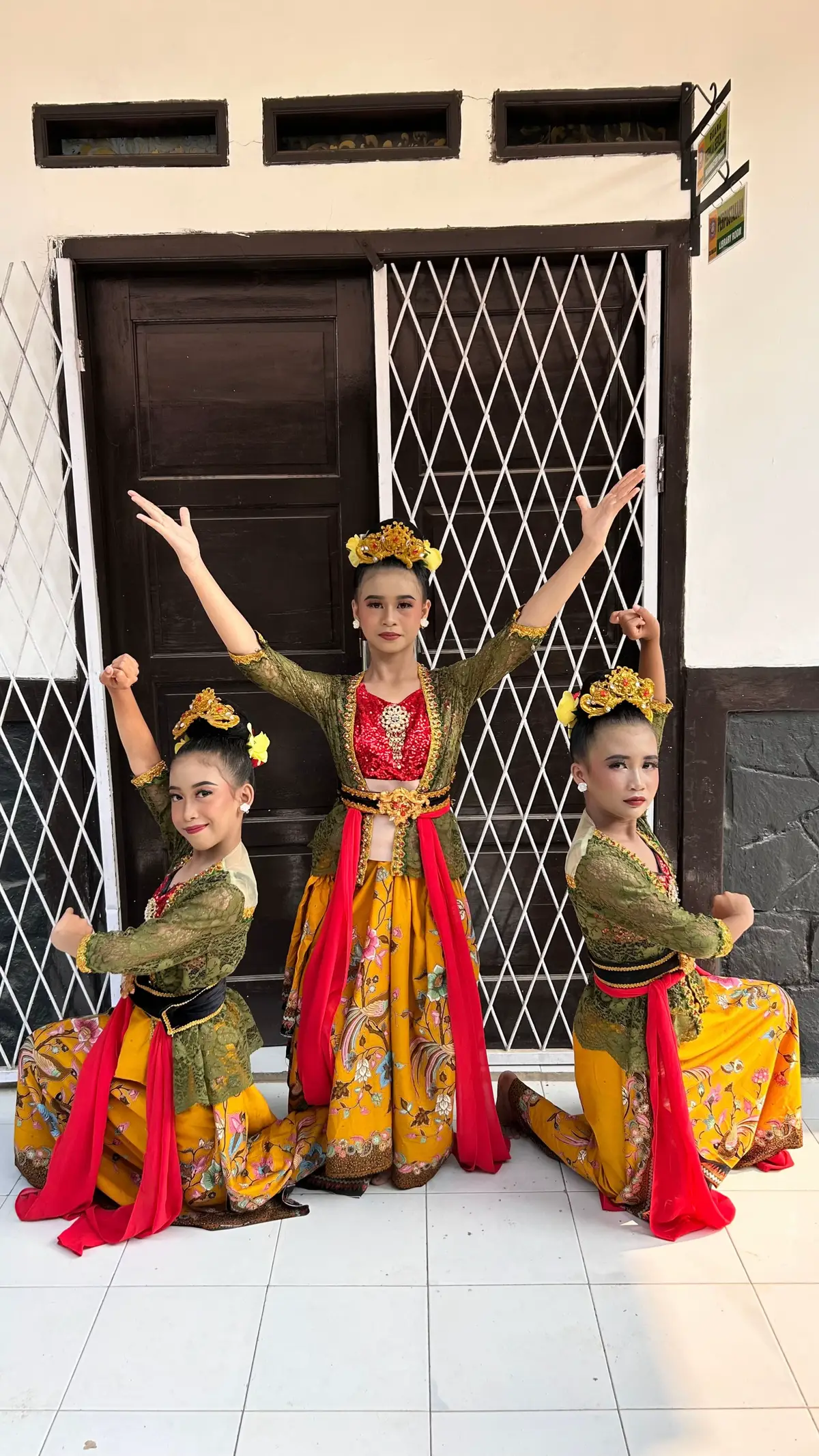 @Aryasatya_art_studio