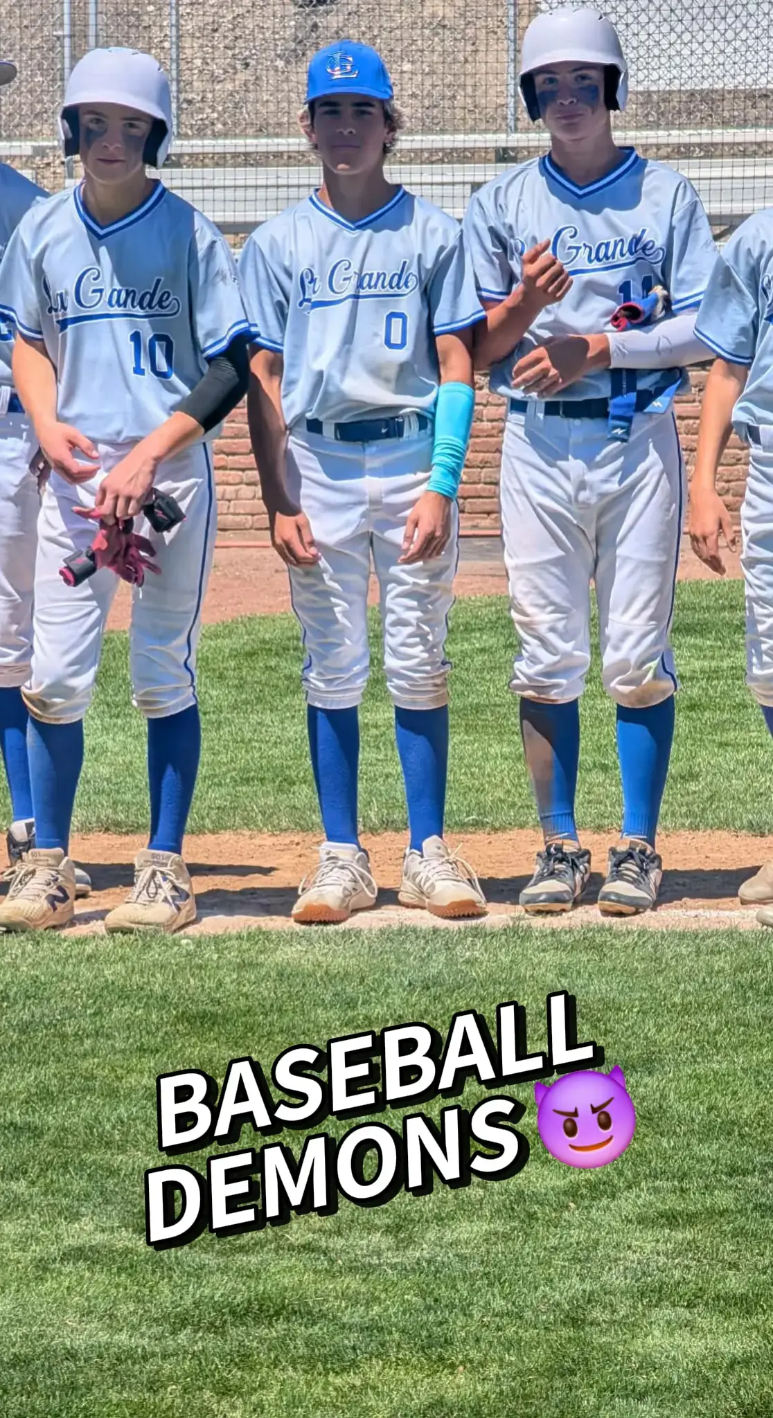 @WHIT