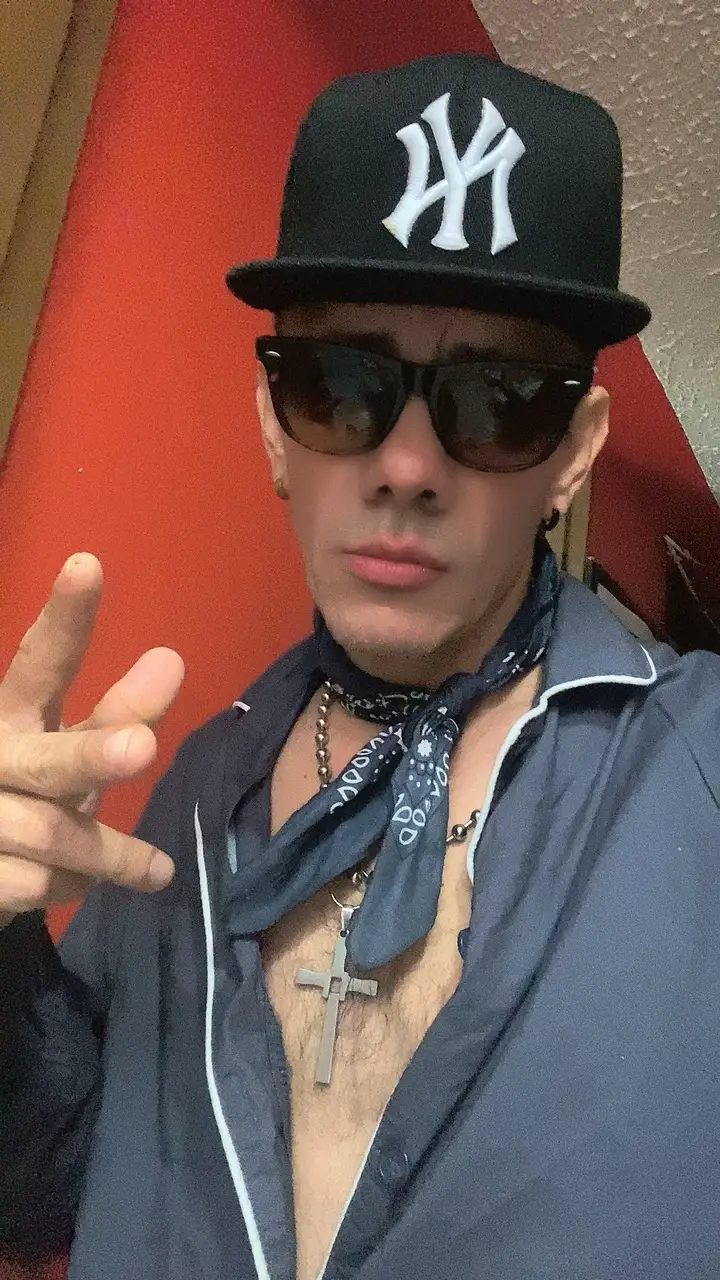 @PLASTIKO