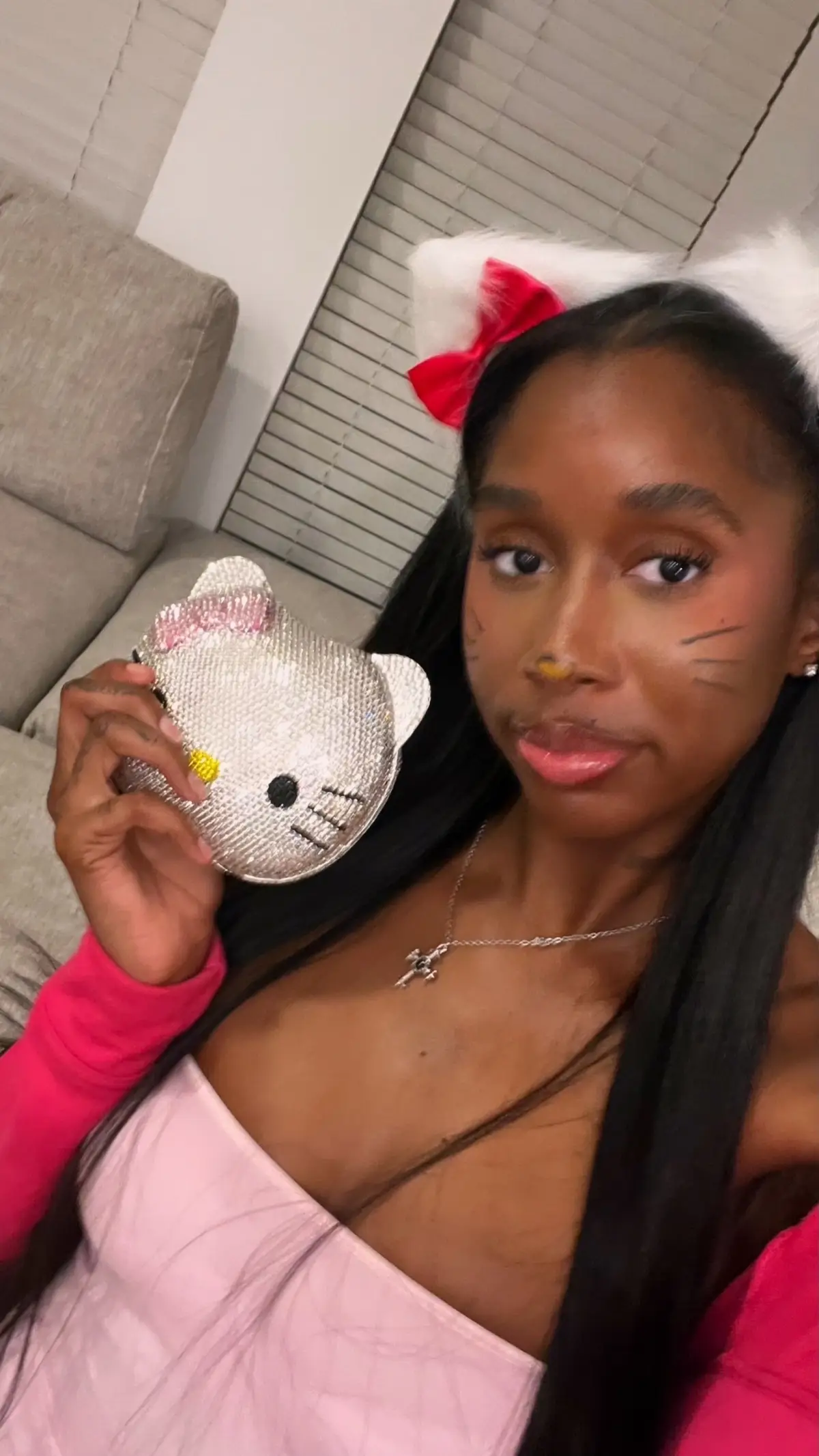 @Azsocute ⭐️