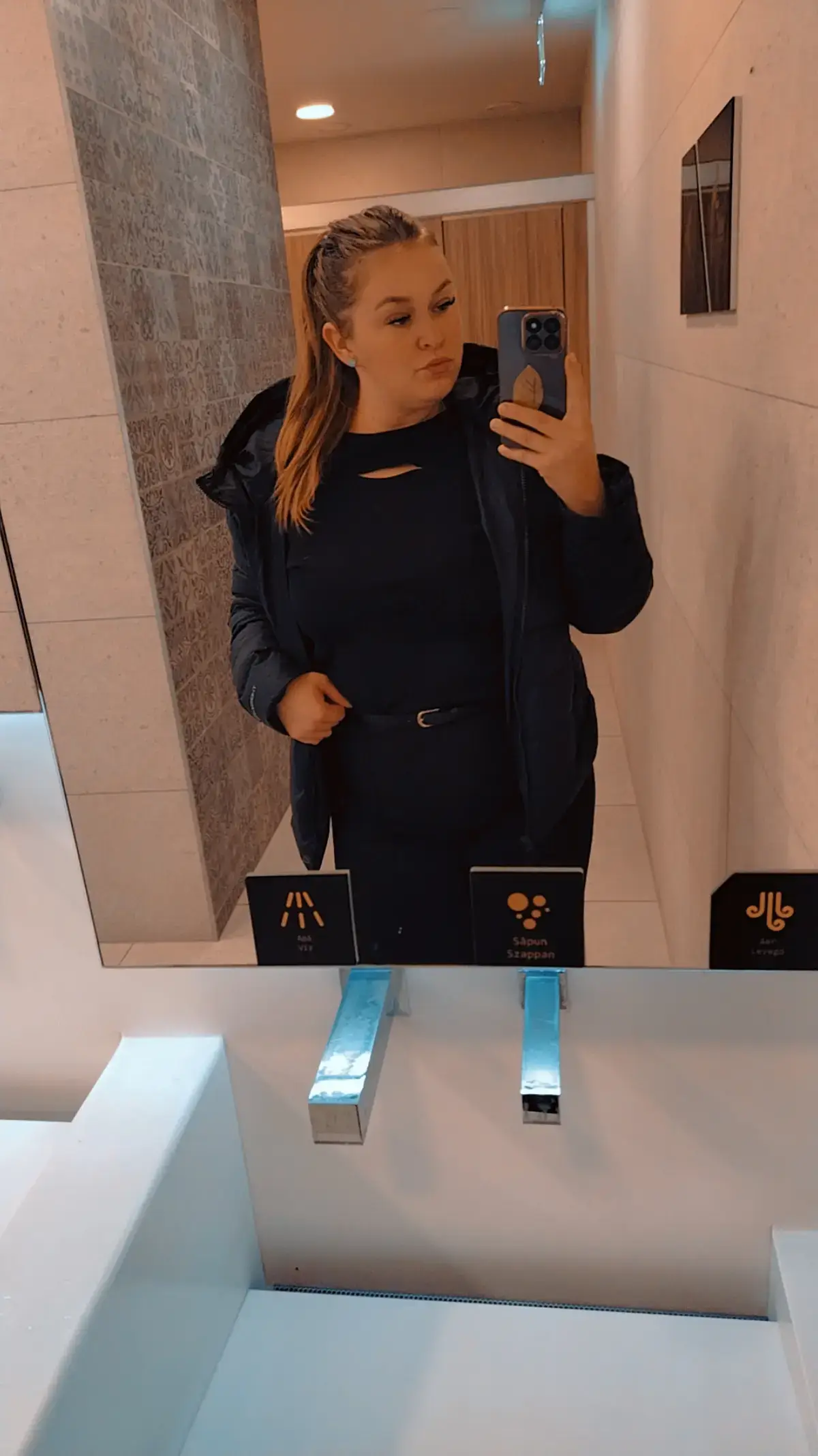 @K I N C S Ő K E