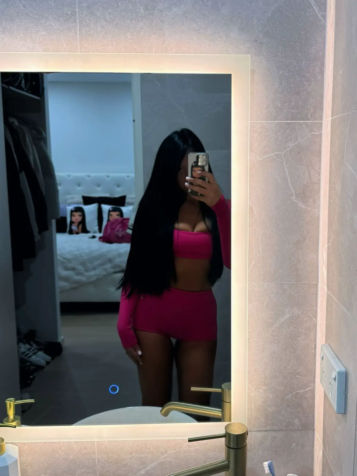 @movewithamk ♡
