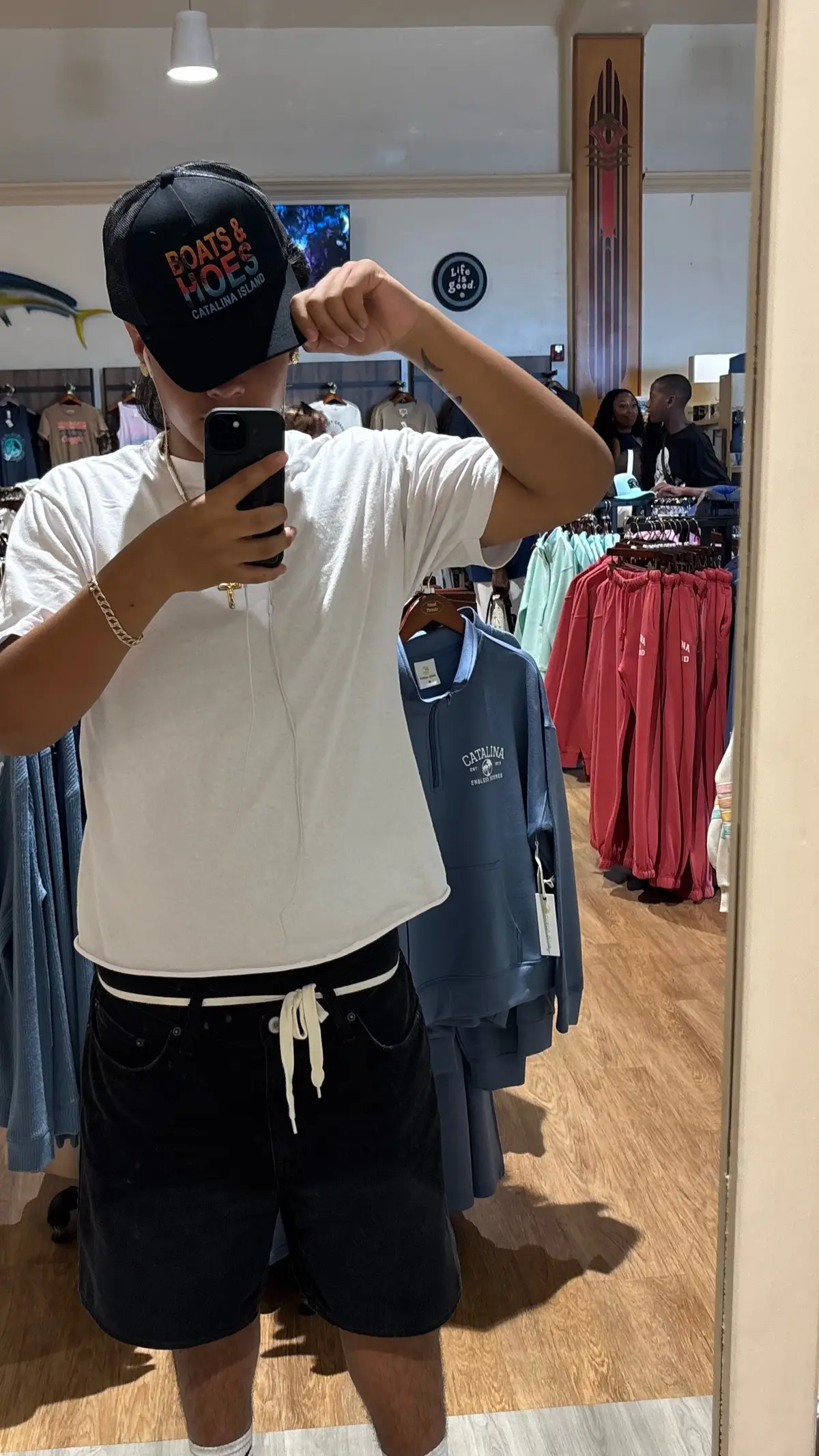 @⃟