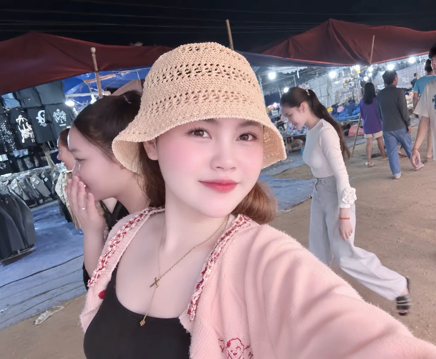 @ຕຸກຕຸ່ນ ຈຸບຸ🥯