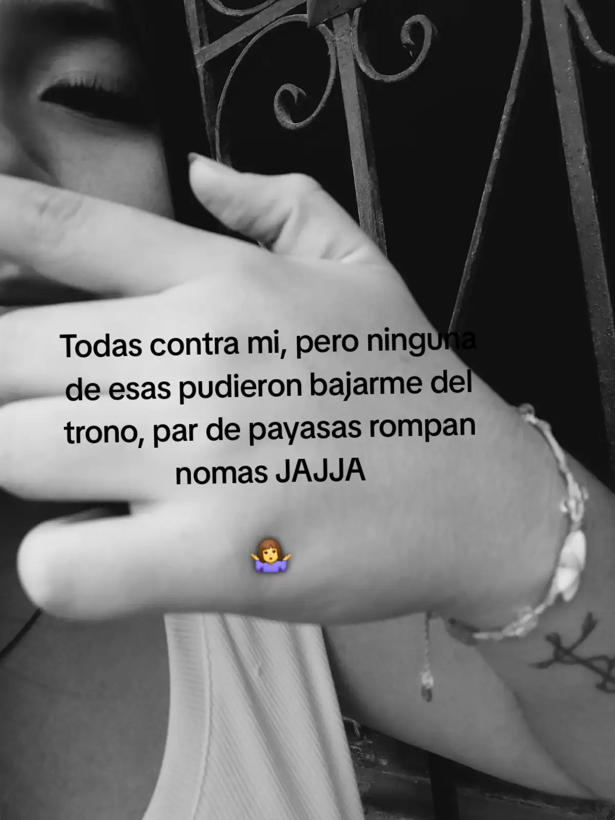 @VALERIA