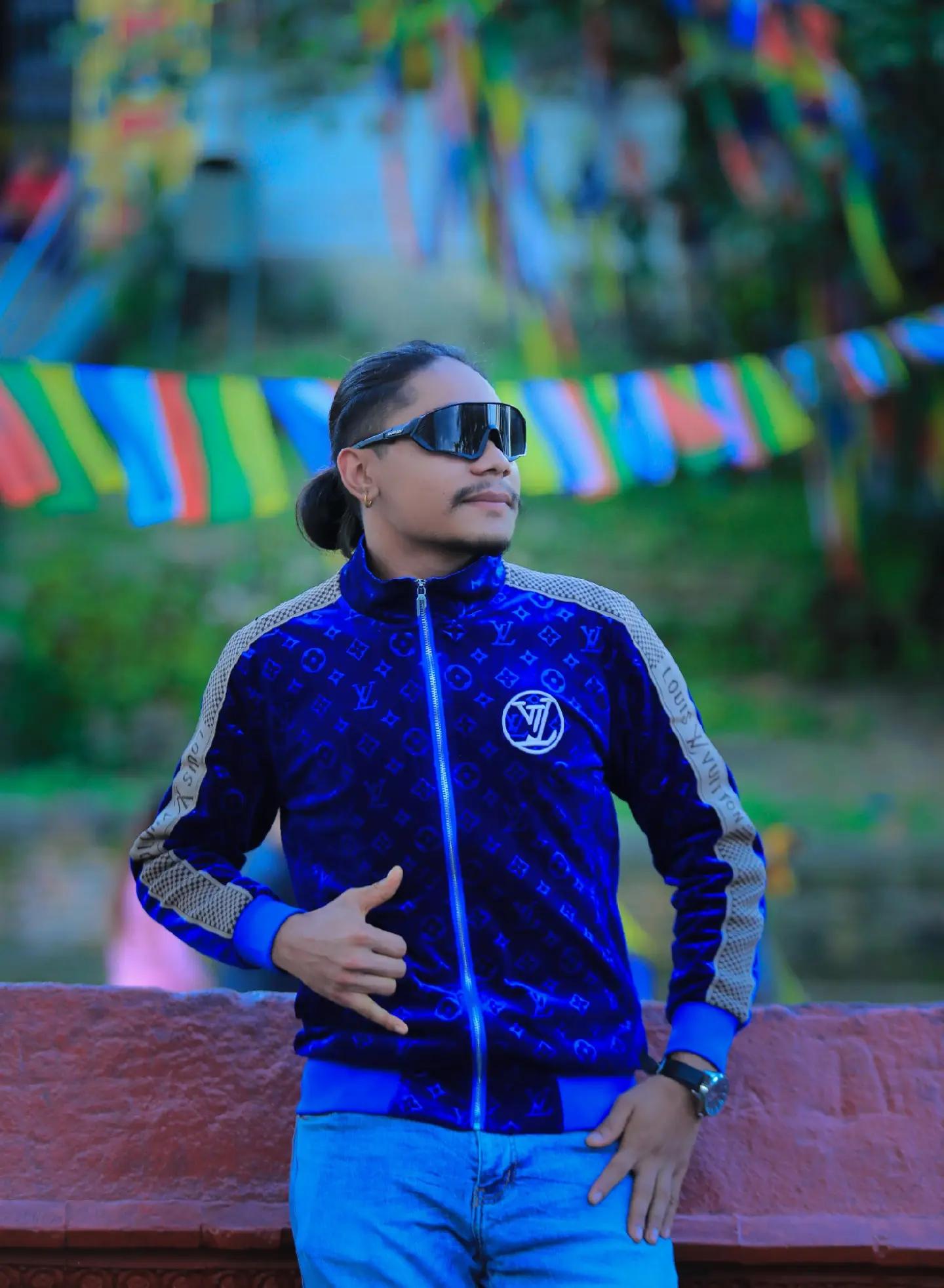 @Manish Sunar❤️
