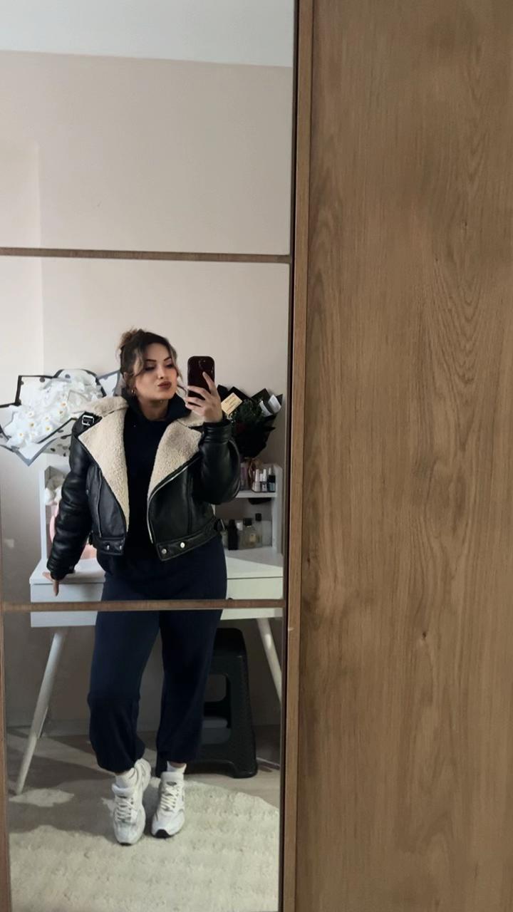 @🐺