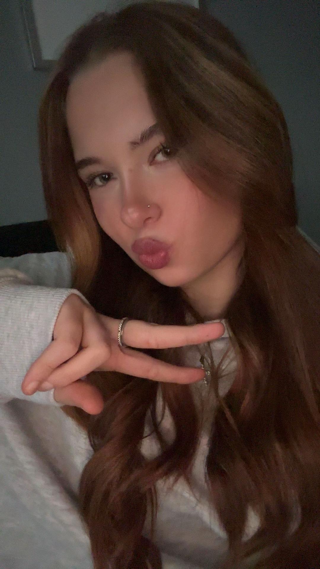 @𝑨𝒍𝒆𝒂🌺