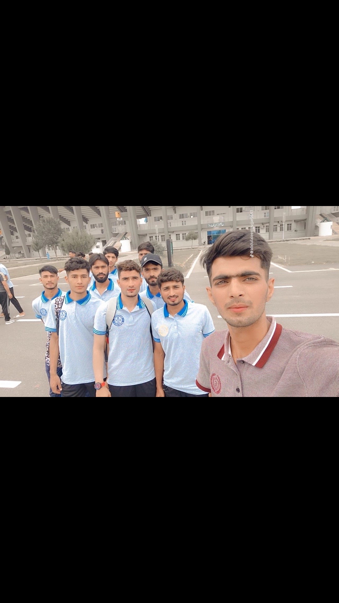 @moazzamcr7jr