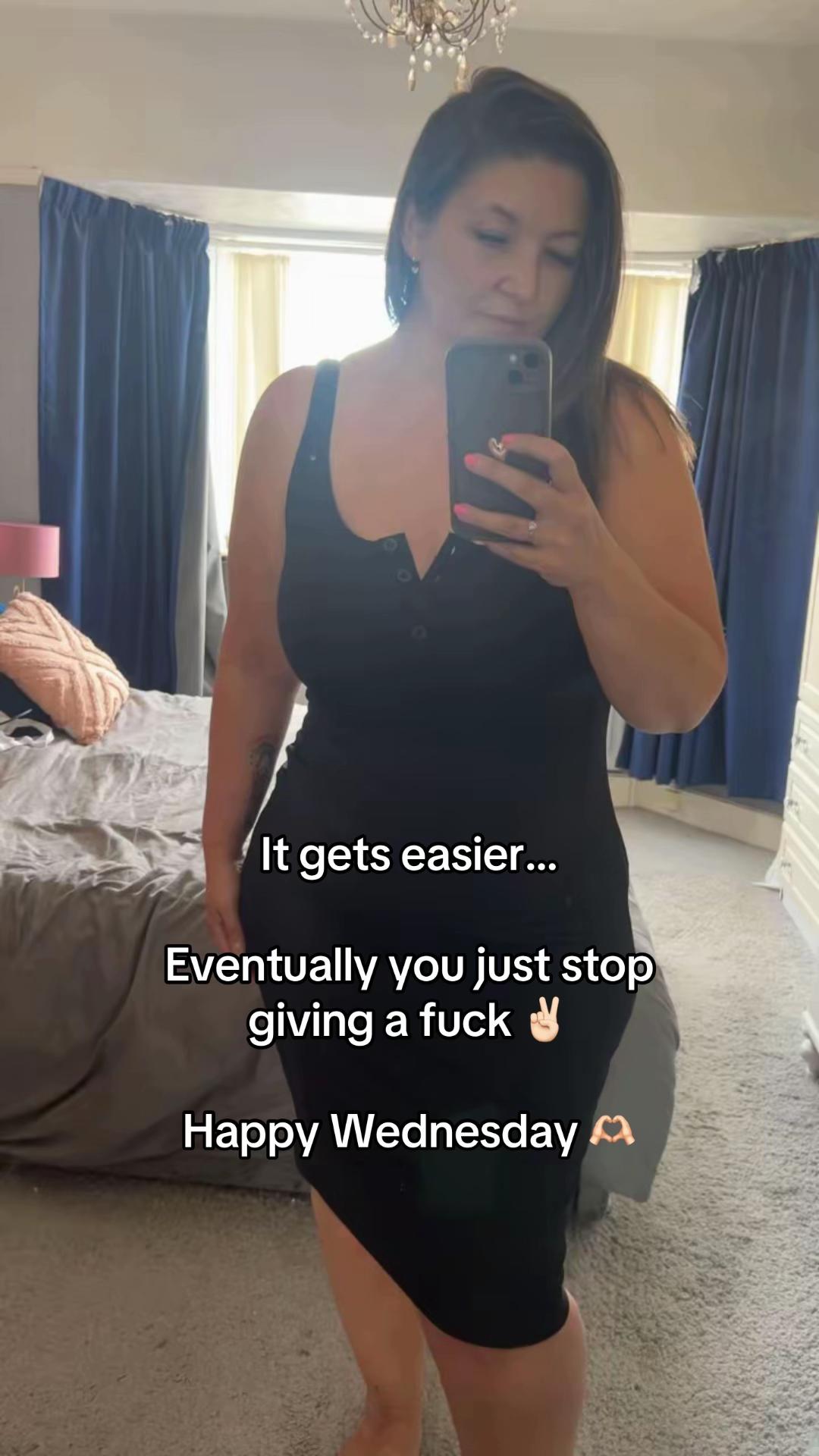 @Linzi 🖤👑🤍