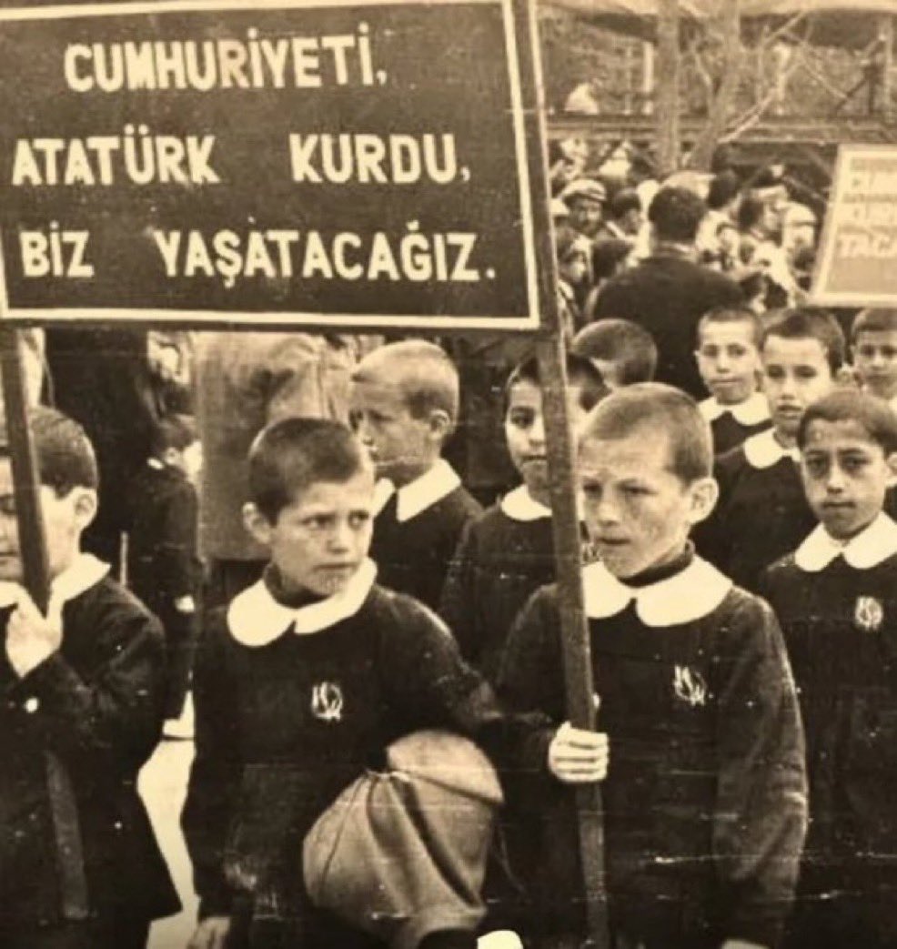 @Hak Birliği Hareketi partisi