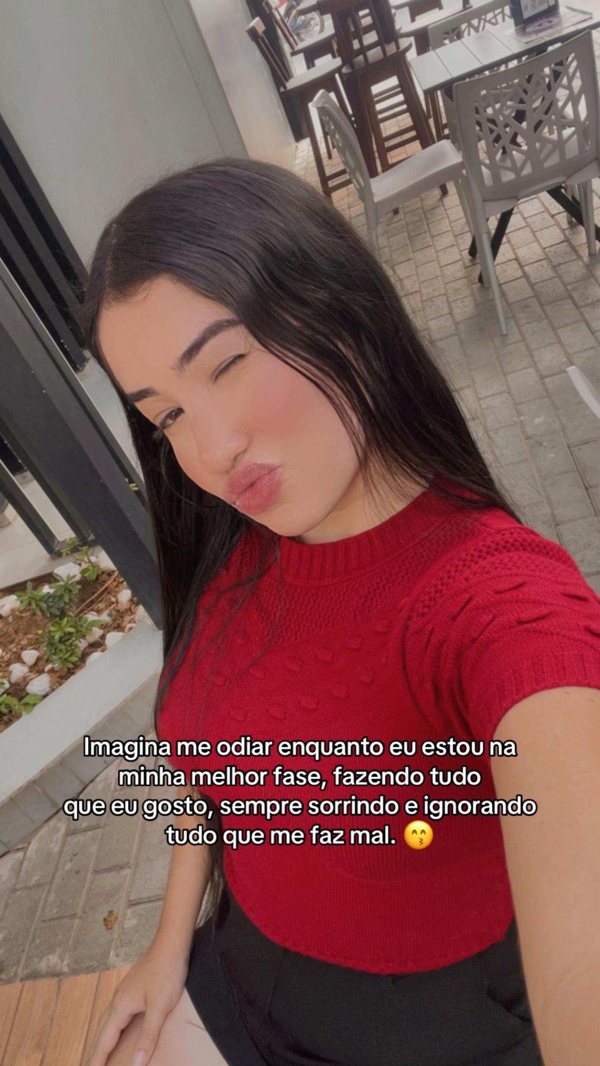 @Laiane