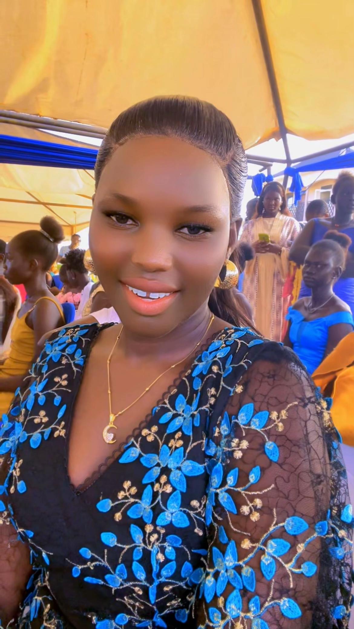 @Ayena Monique 🦋🇸🇸🥂🇺🇬🦋