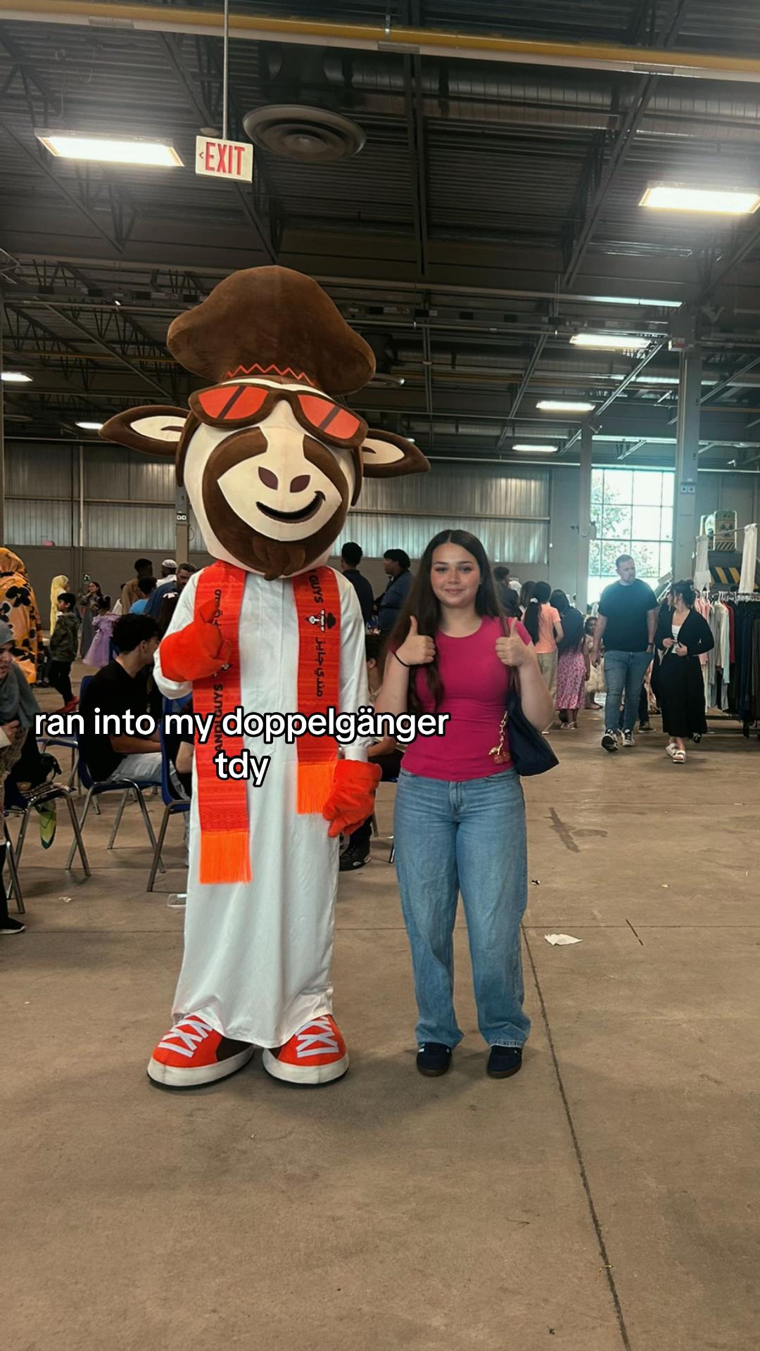 @𝐒🧟♀️