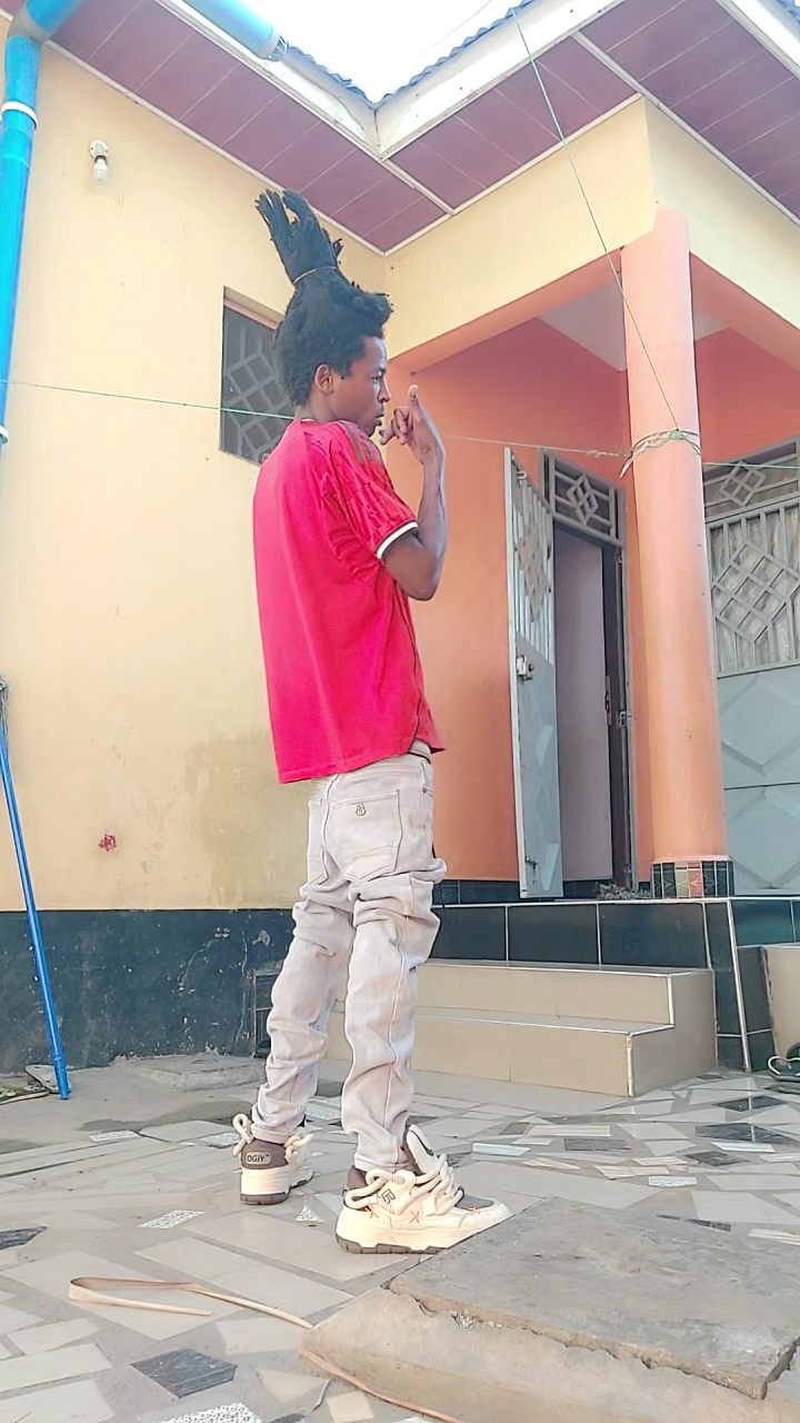 @BH!GGEST THUG