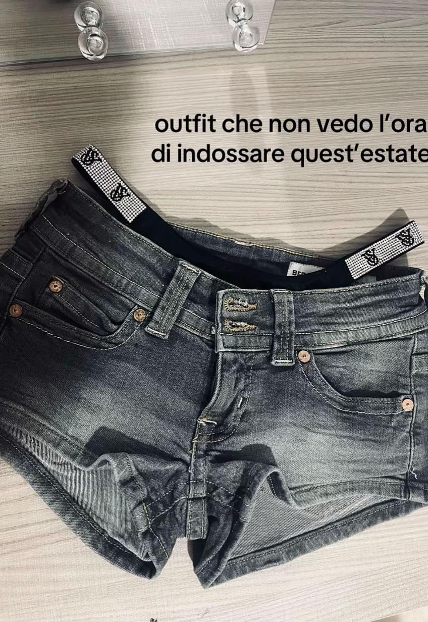 @manuela