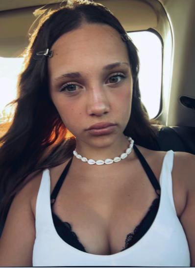 @𝐀𝐮𝐫𝐲𝐲