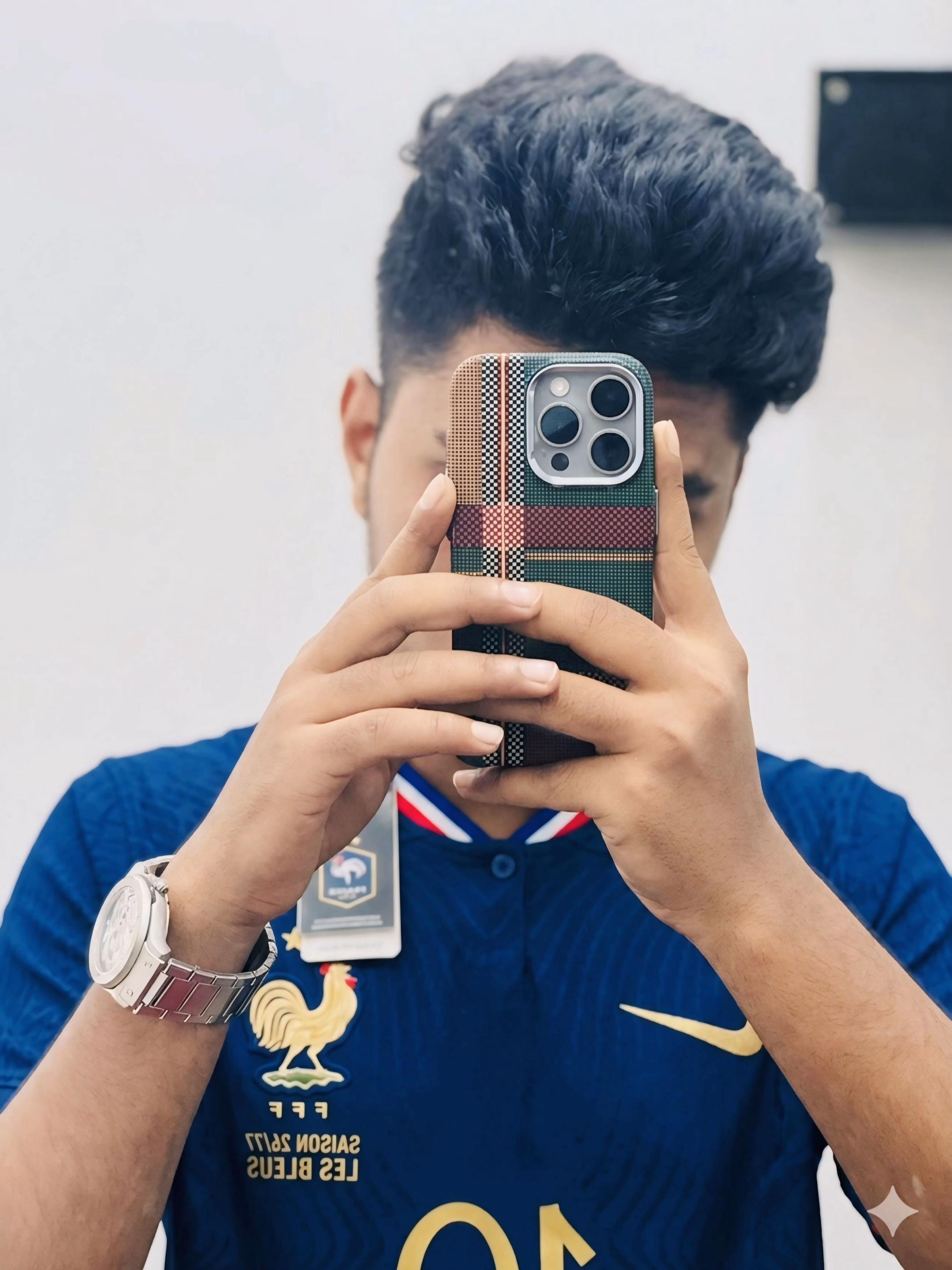 @🤷AHMED RIAYZ🤦