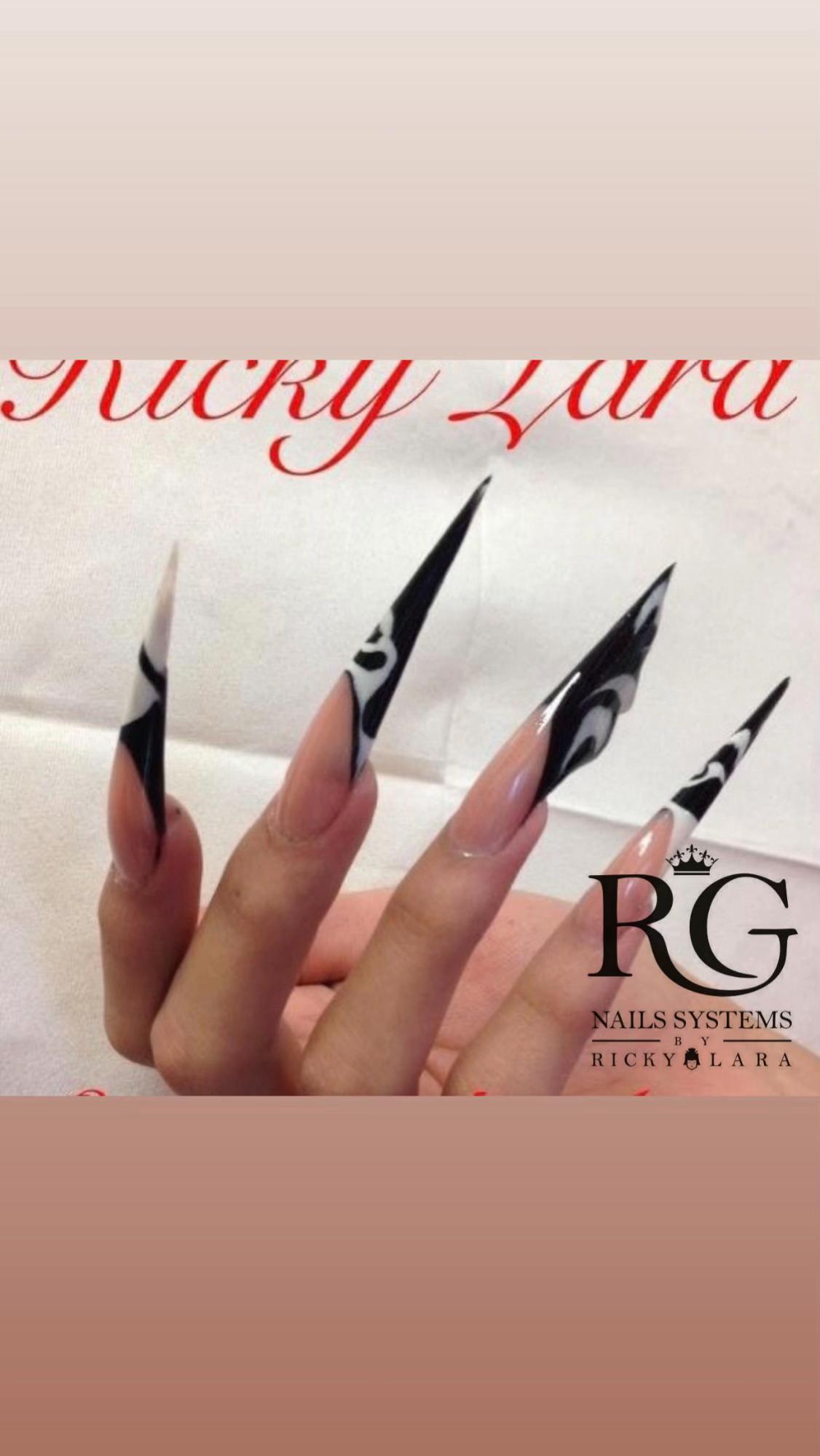 @Nails Art Ricky Lara