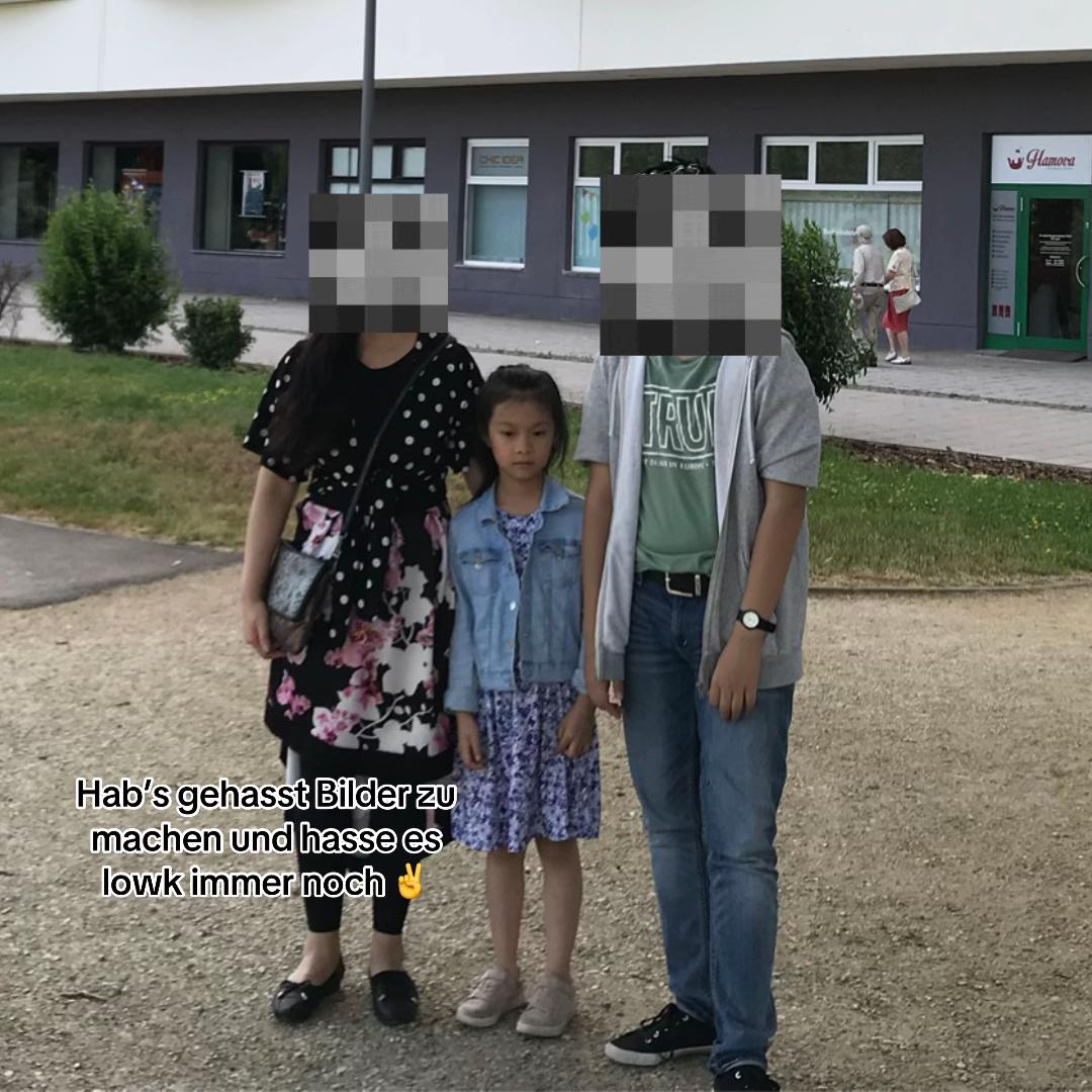 @_