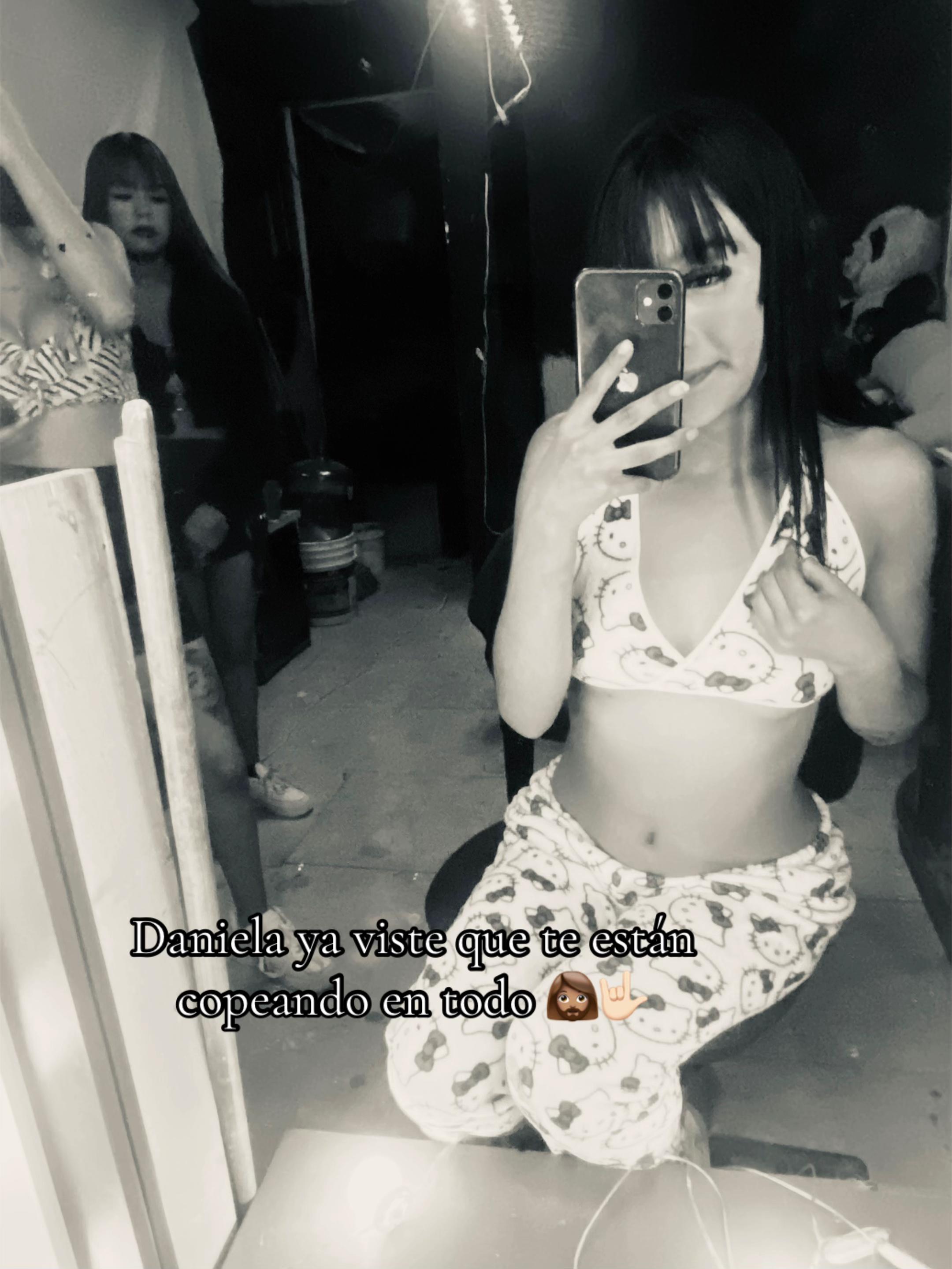@DANIELA๐๐