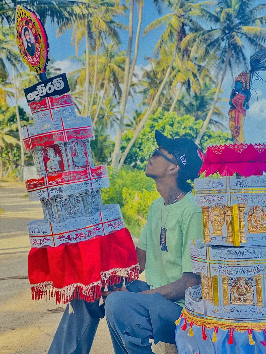 @R  🇱🇰