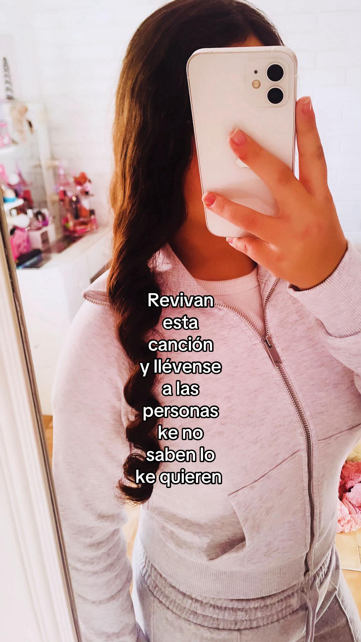 @𝒃𝒆𝒍𝒆𝒏𝒆𝒎𝒊𝒍𝒊𝒂🤍