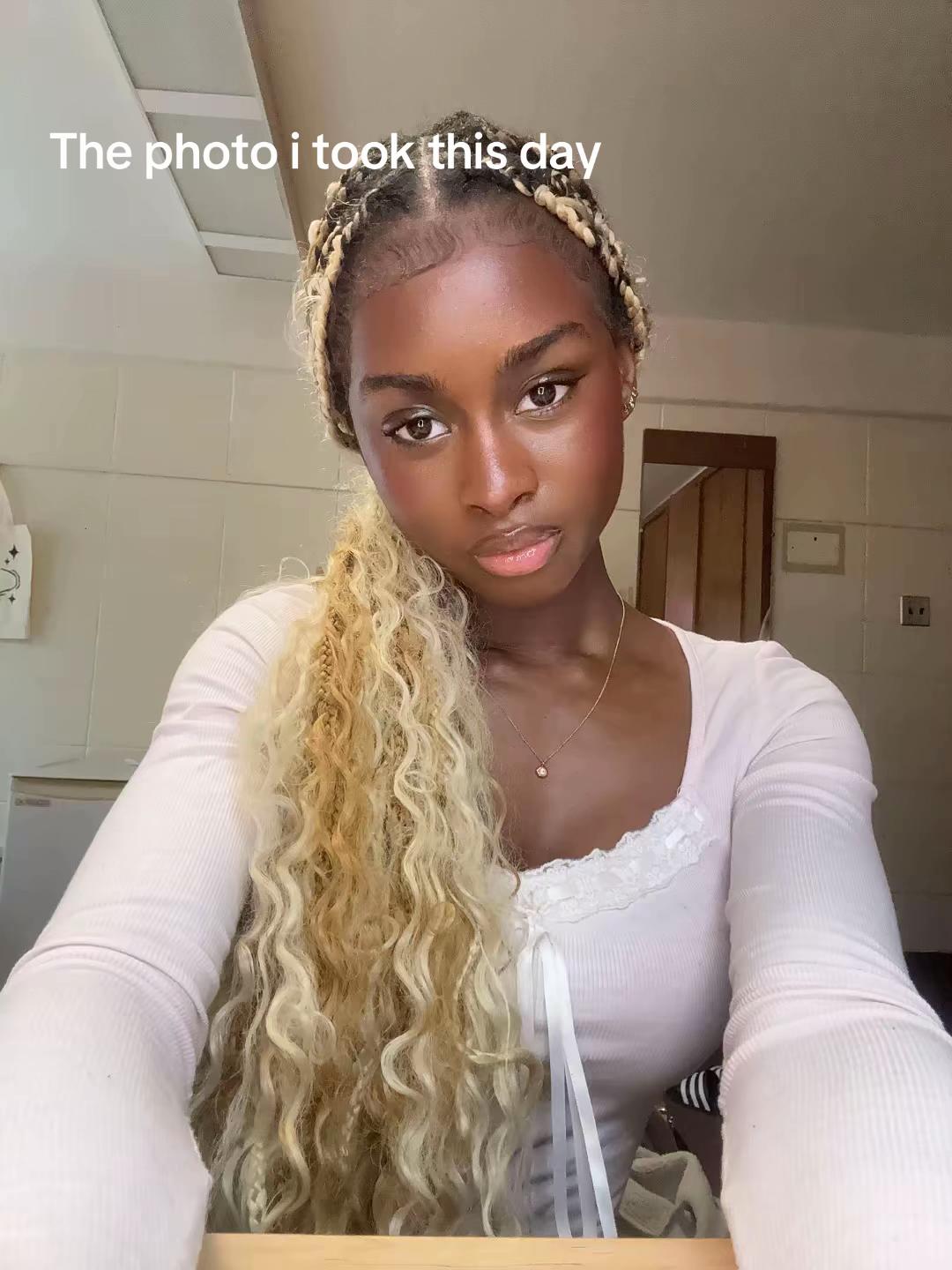@Fayy 🧸🎀