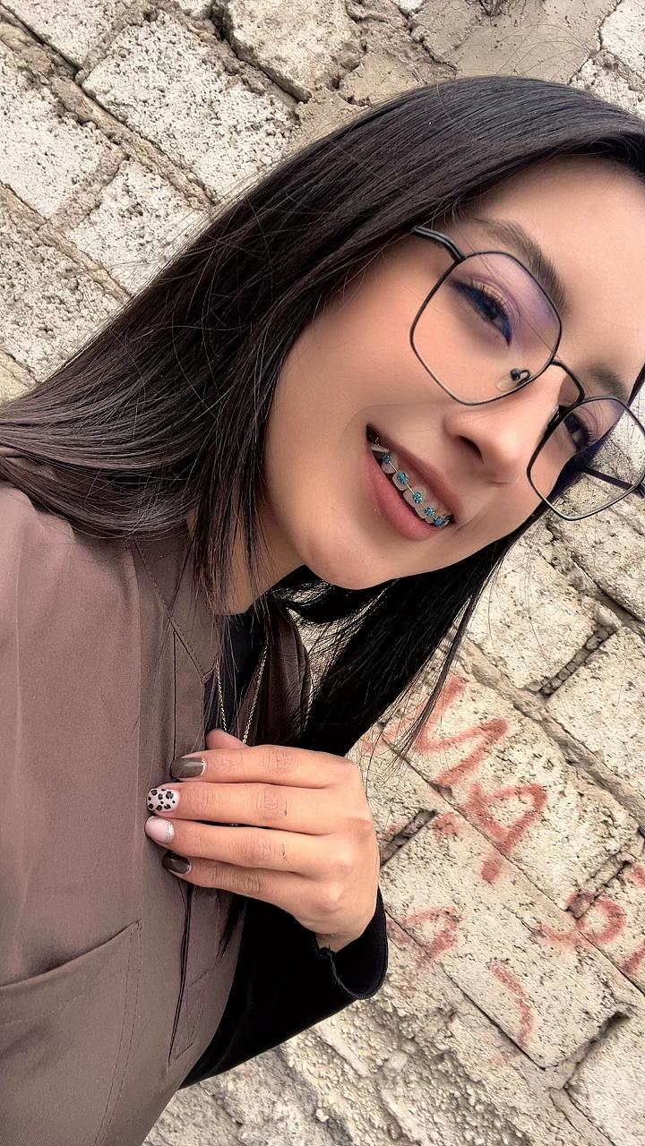 @Melanie..22 ๐