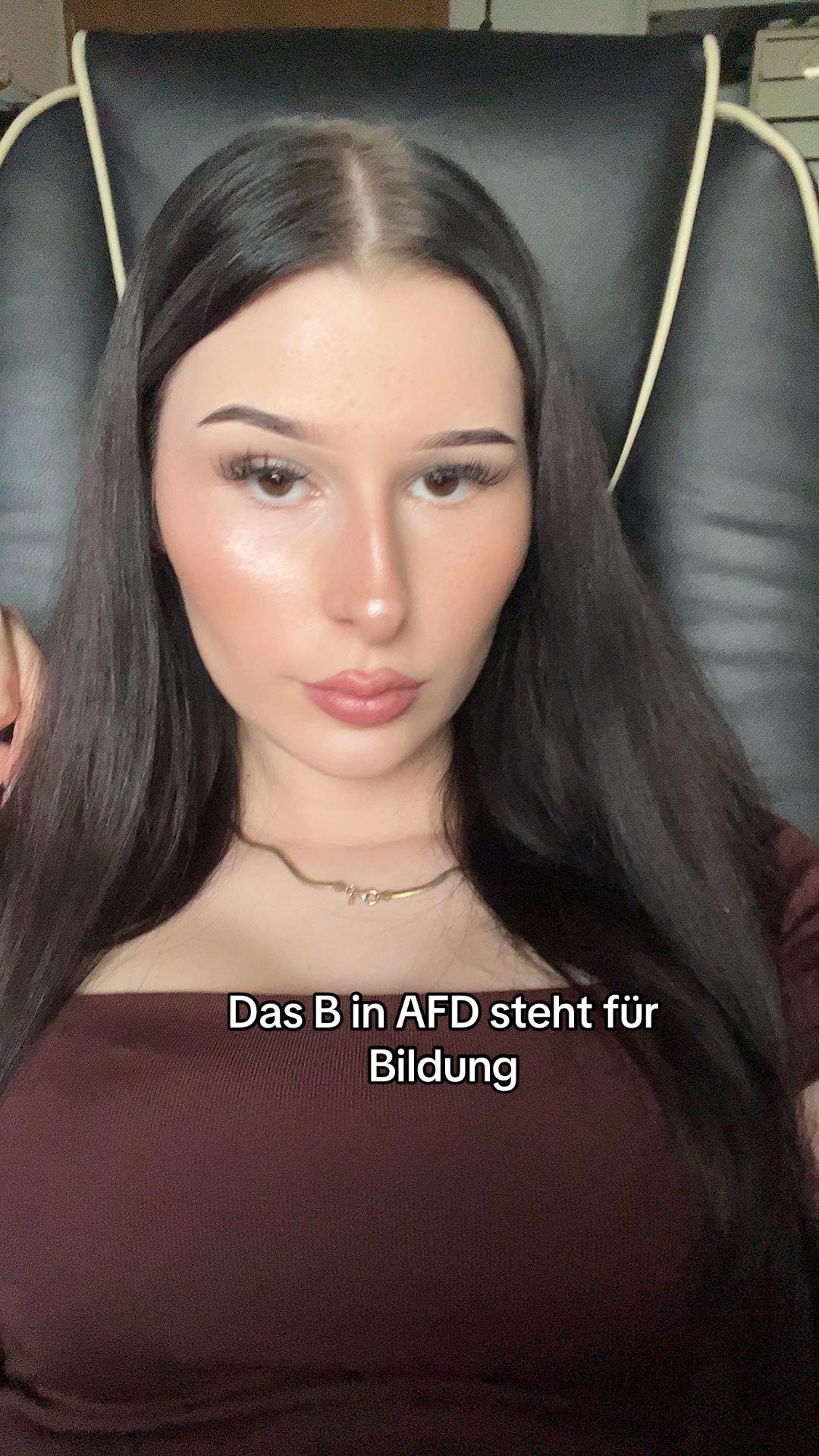 @Leonore 🥥🫐