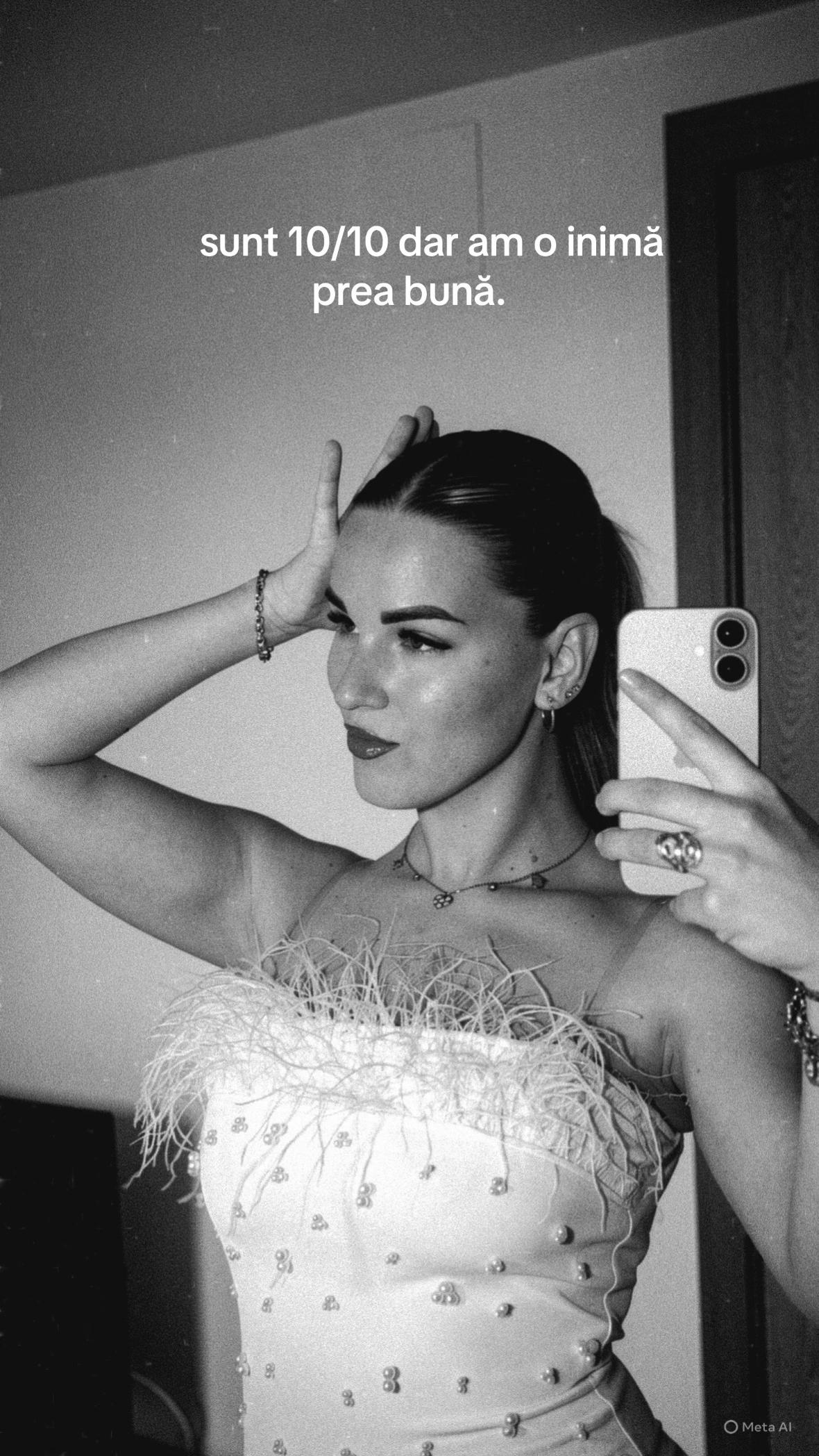 @Hellene🦋