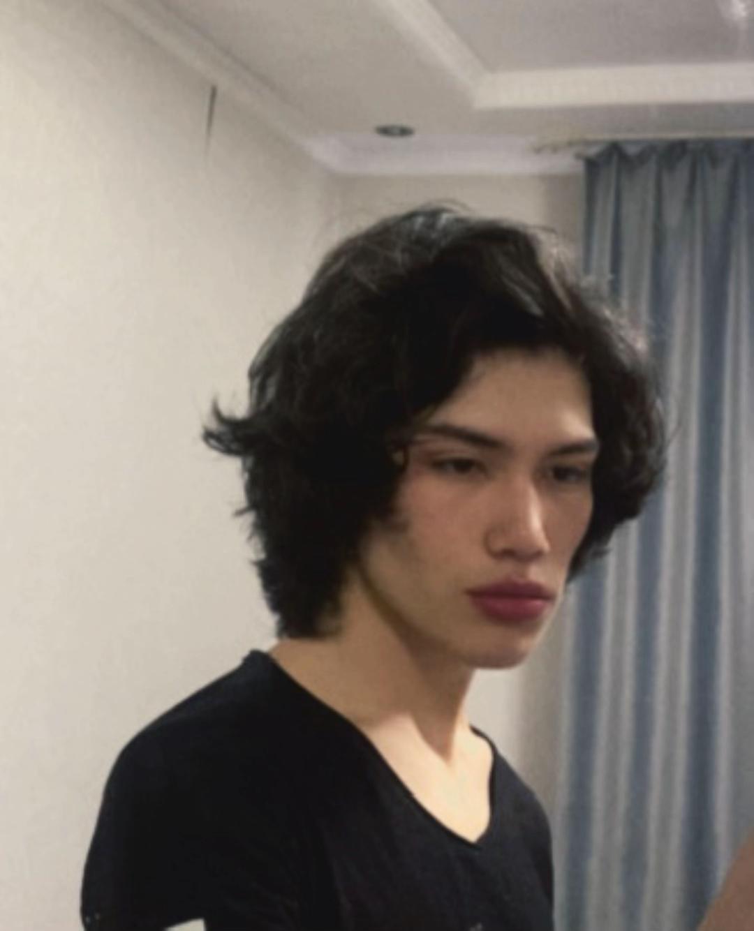 @иса📶 цундере