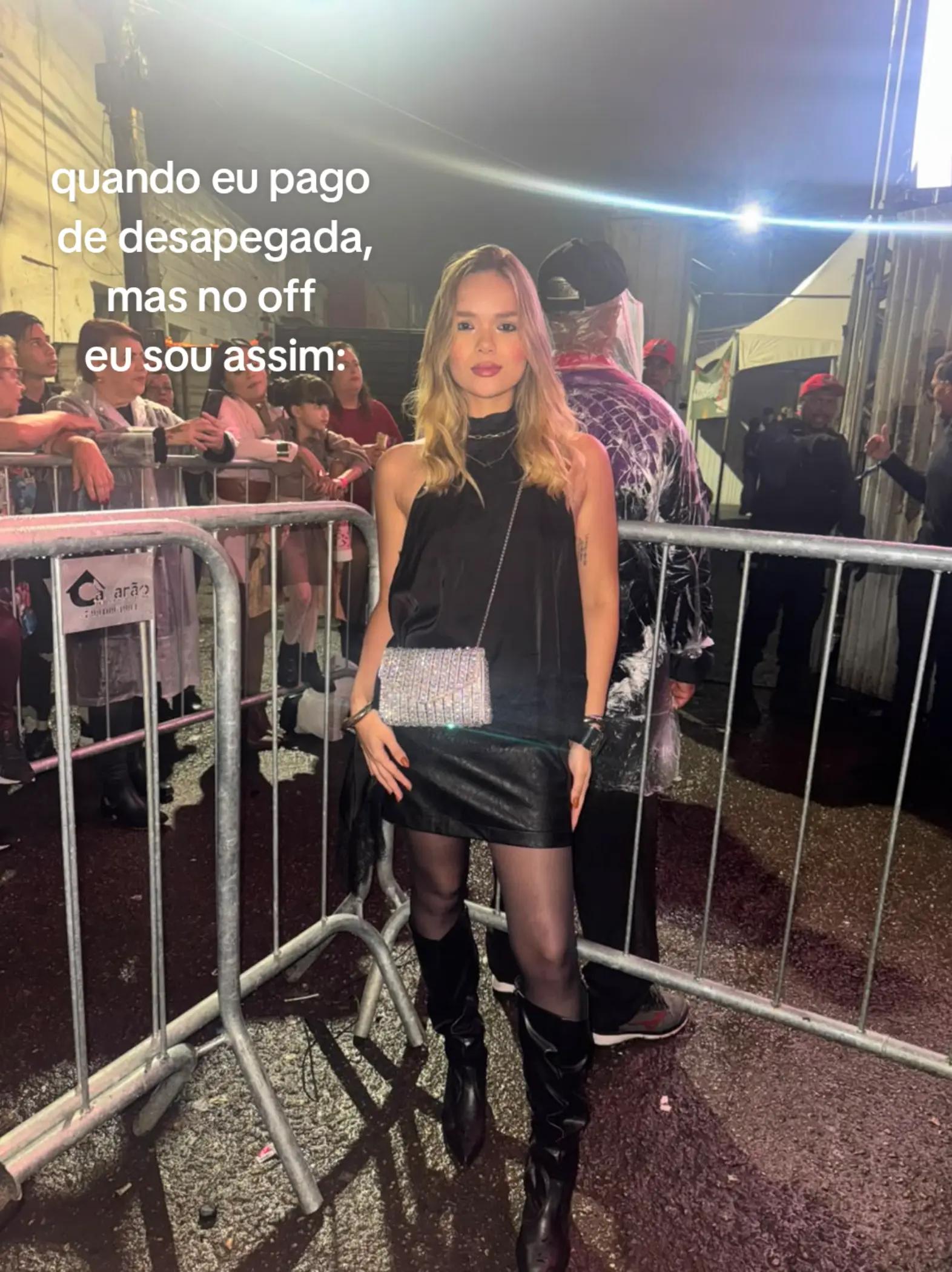 @Lavínia Gomes