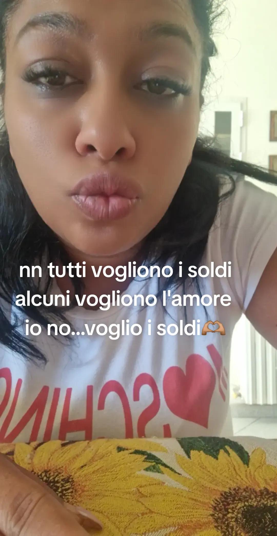 @Daniela Falco