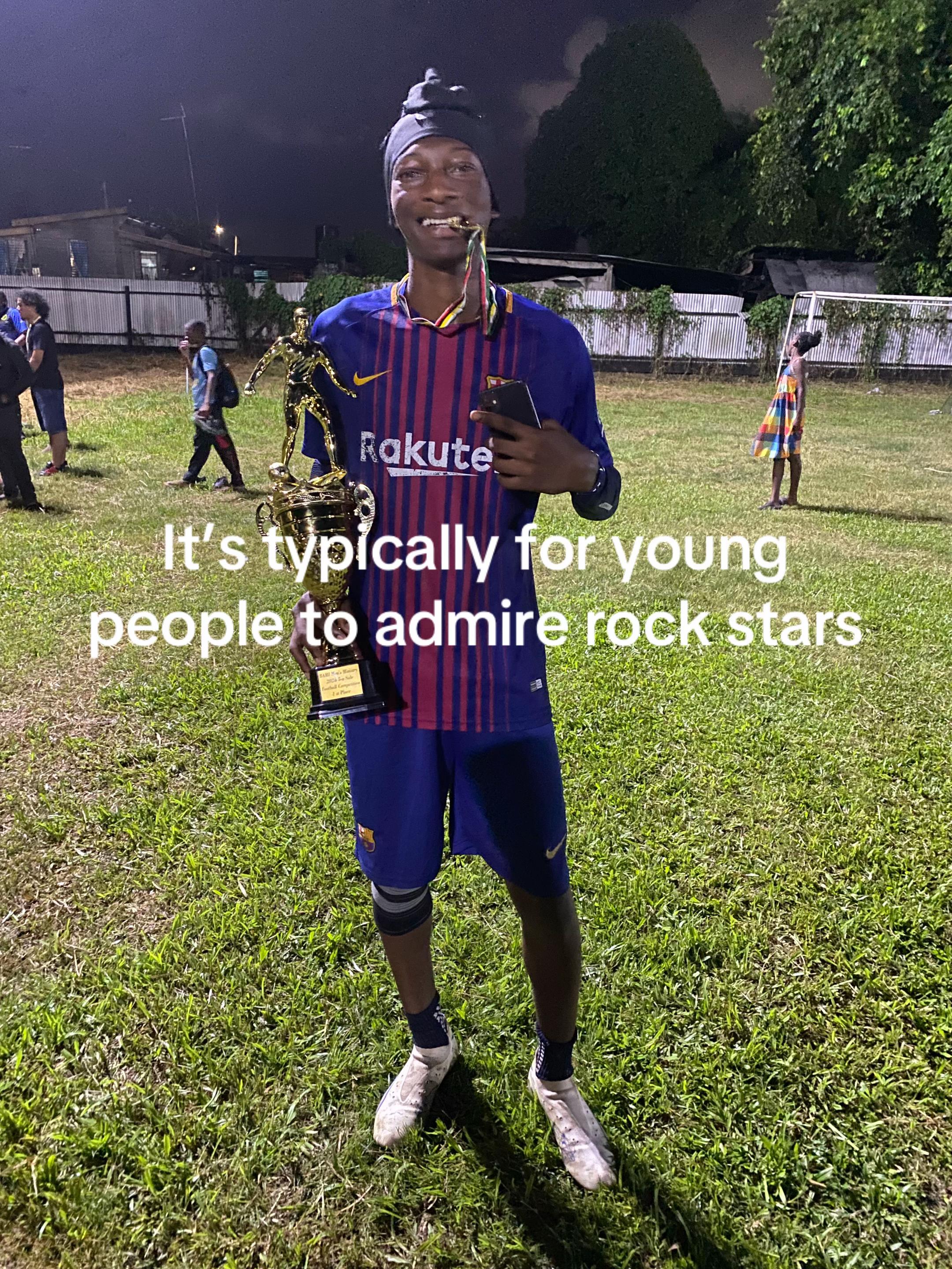 @Kel Kel 🥈
