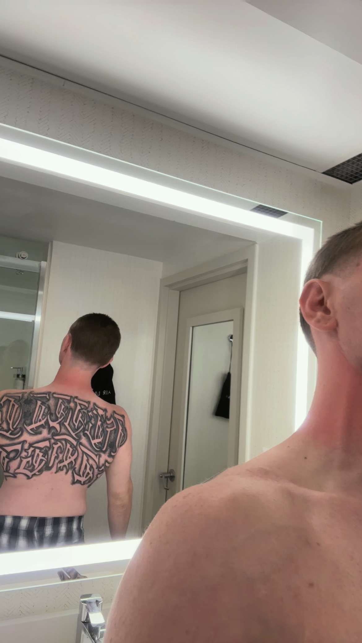 @kuhjankky