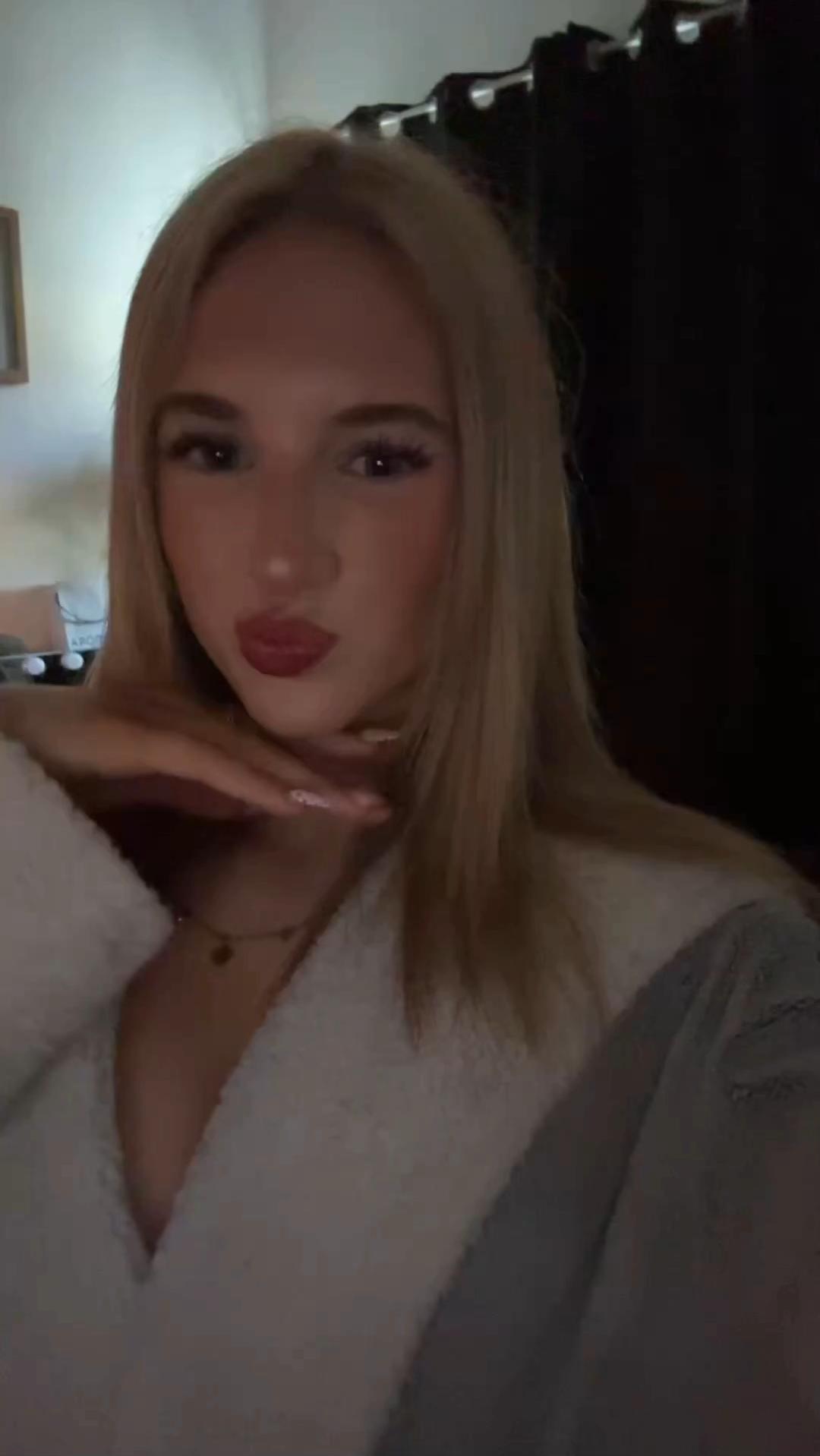 @🍒melia