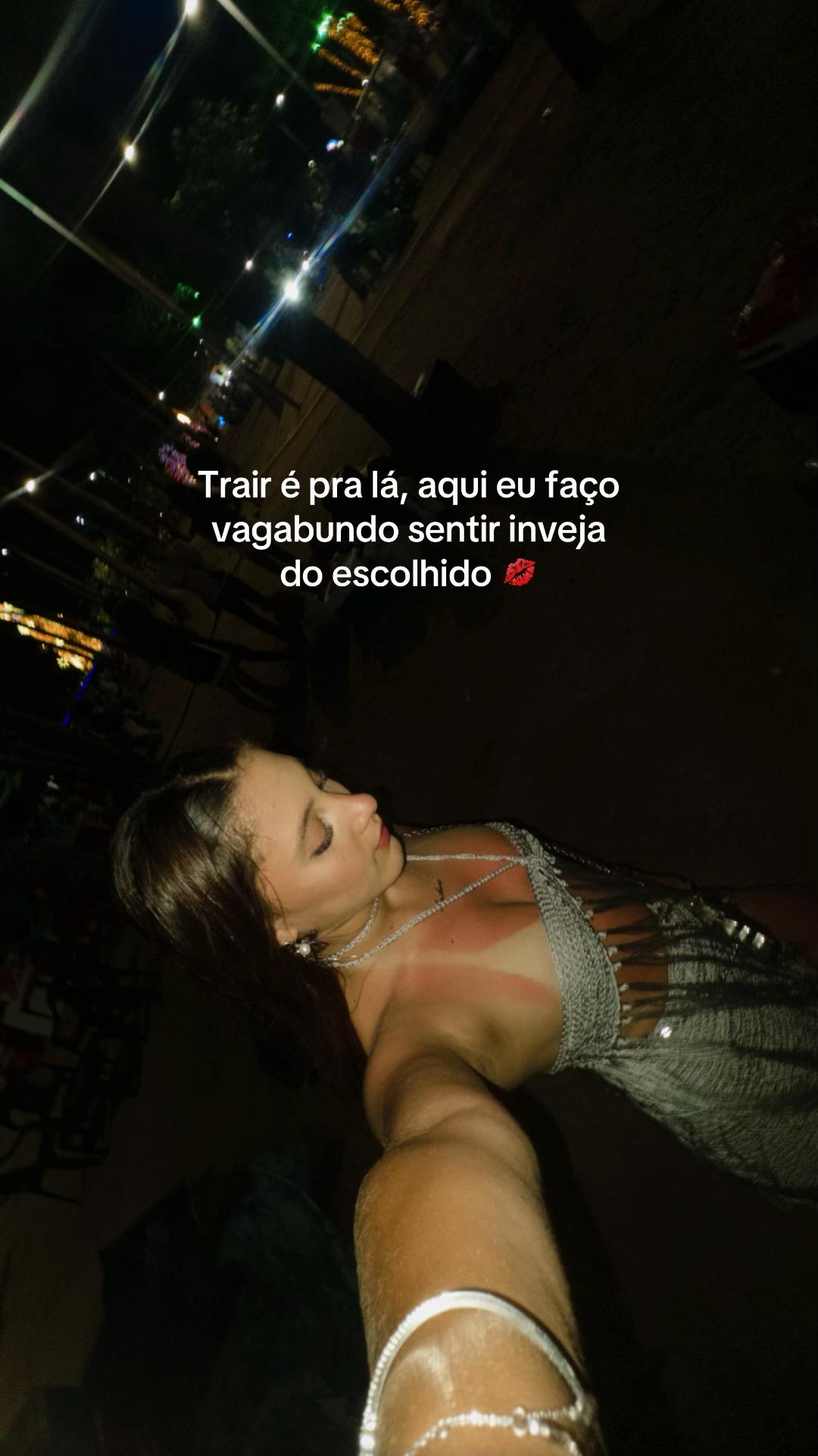 @LR