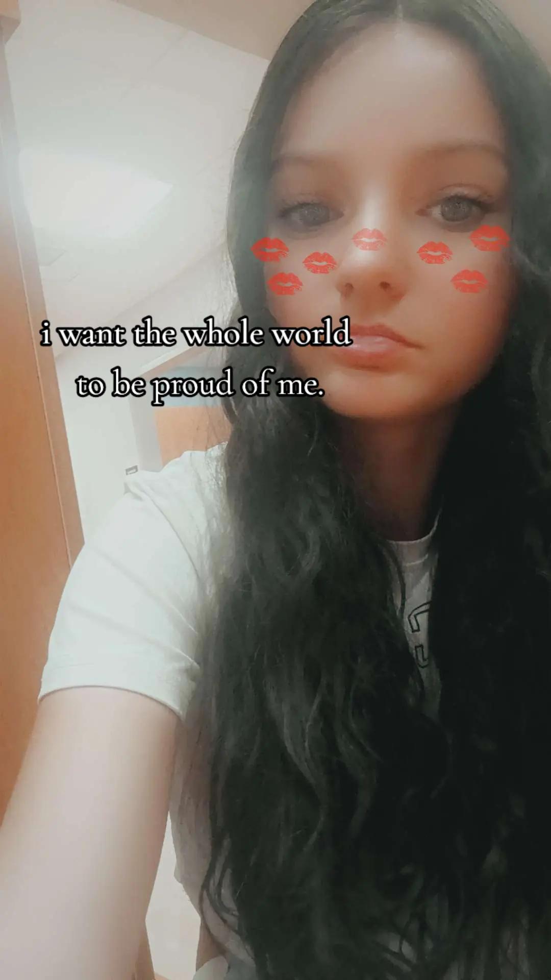 @𝓜𝓲𝓼𝓼 𝓼𝓵𝓸𝓷𝓮💋🫣