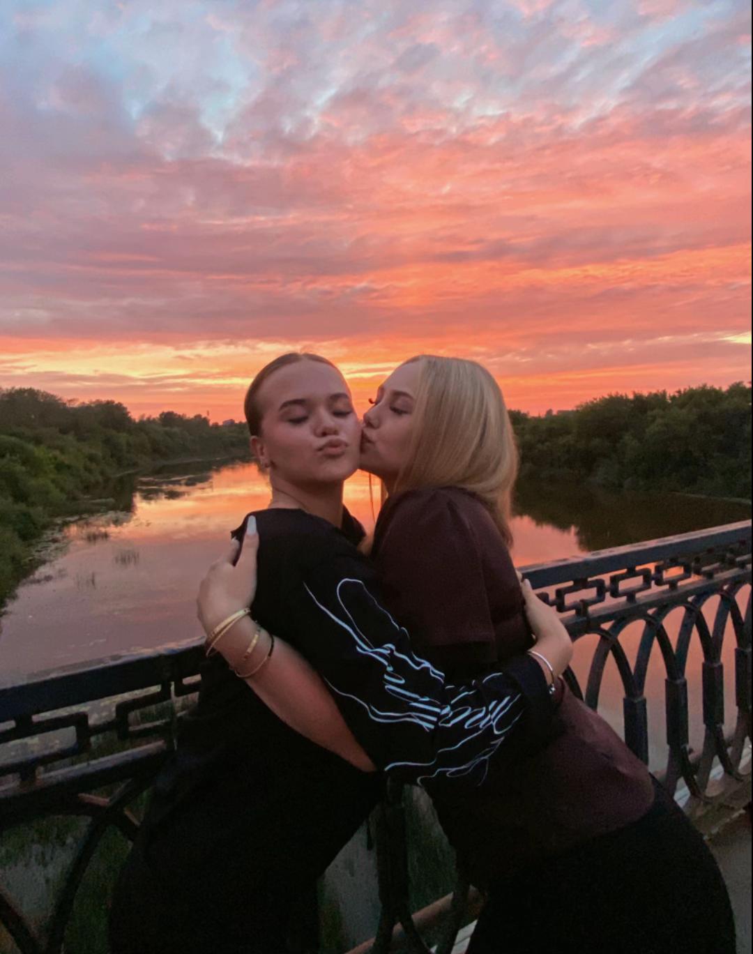@VLADA