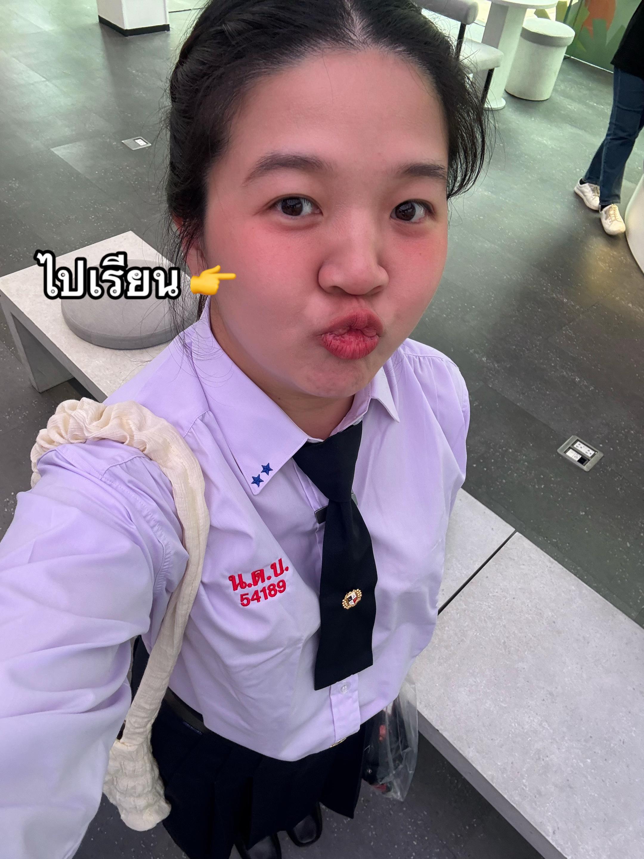 @Lookmhee