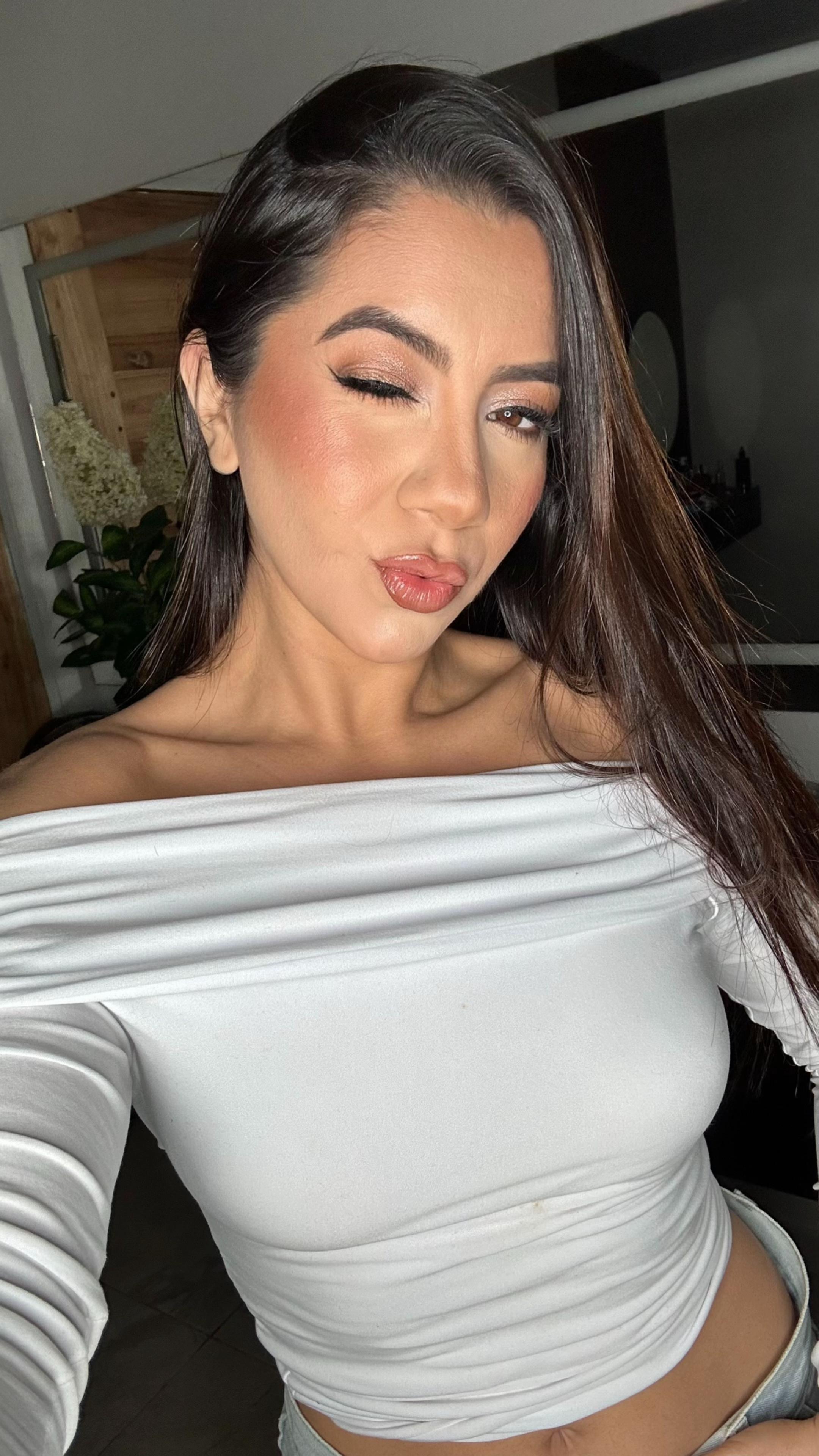 @Adriana Barrios