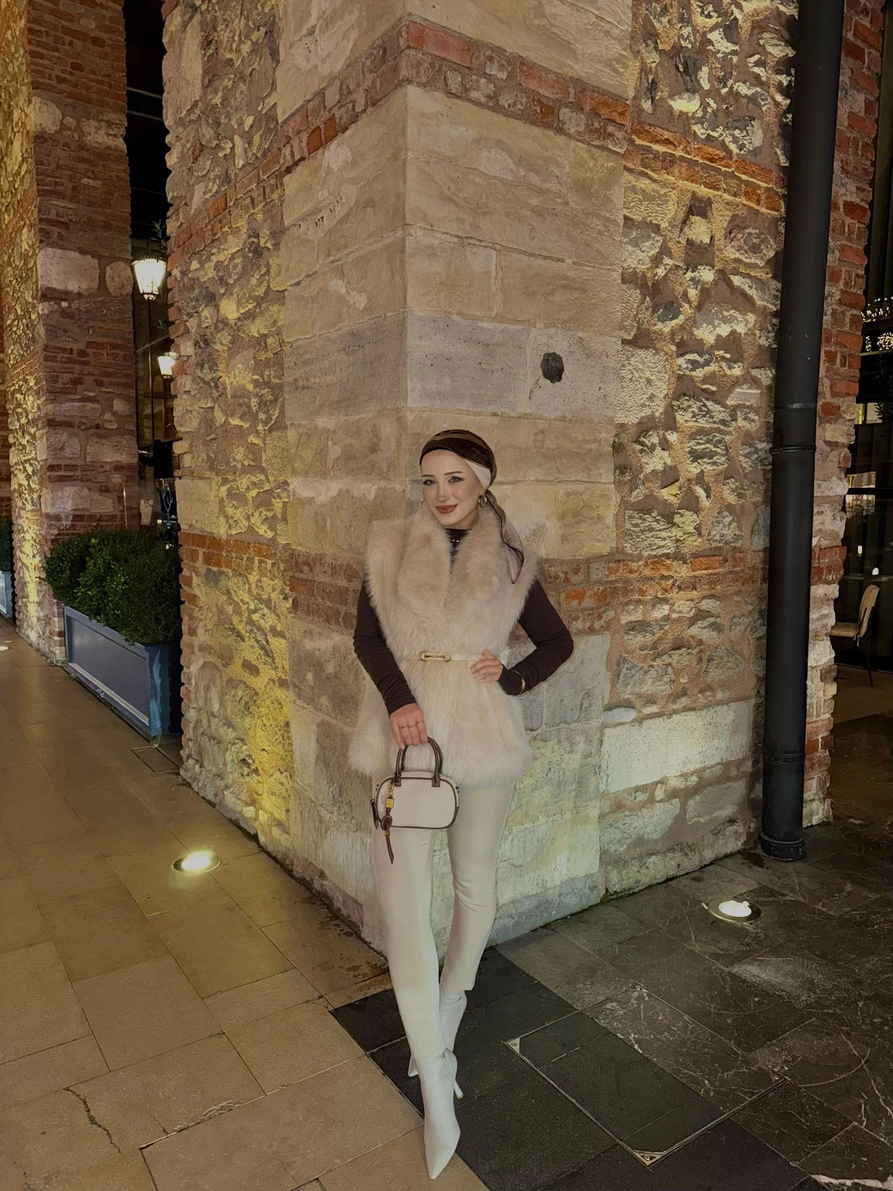 @Gülay Sarı