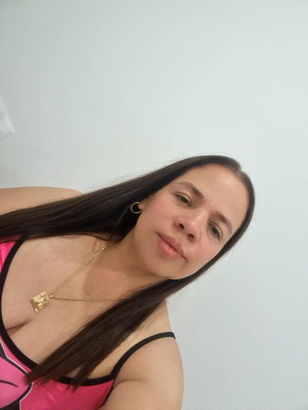 @Luz Rivera495