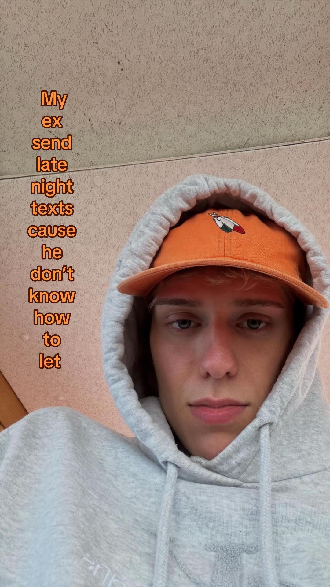 @Axelll