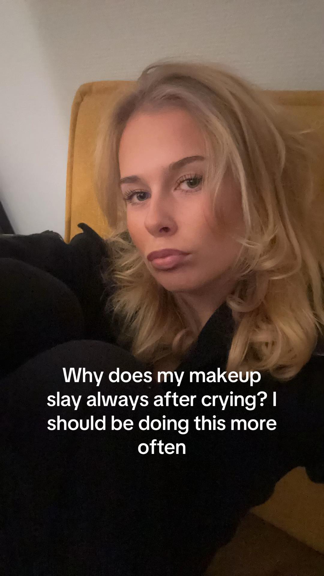 @IIRIS LEHTINEN💌