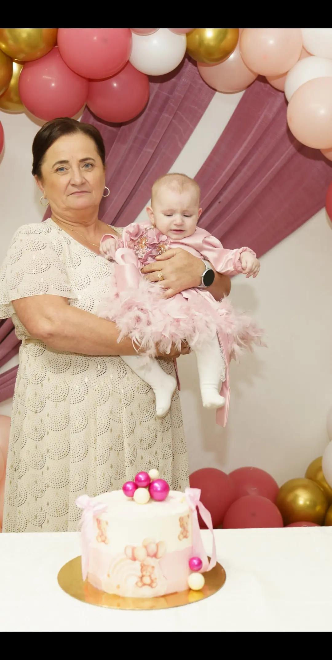 @Mariuta Rus