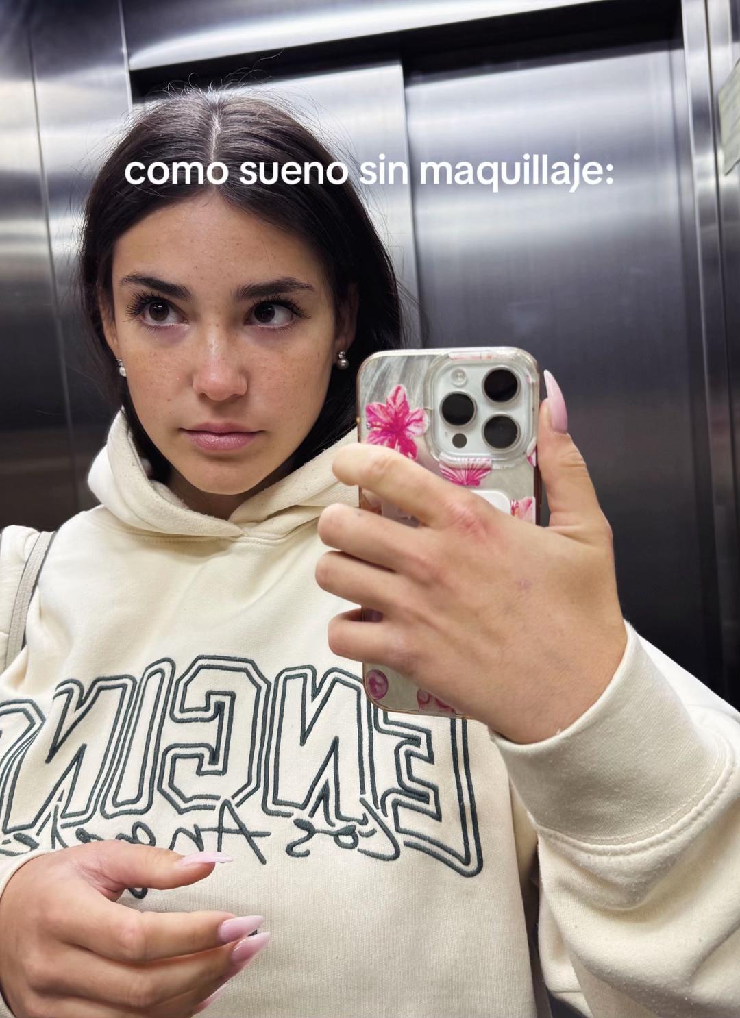 @Clau 💕
