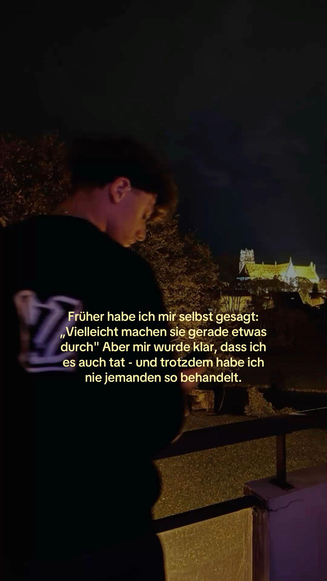 @🦦